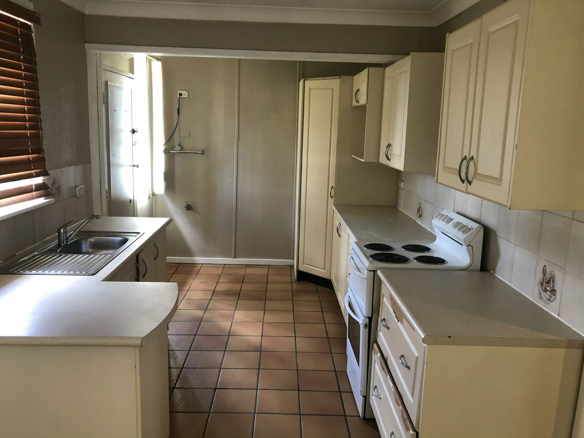 10 Nella Dan Avenue, TREGEAR