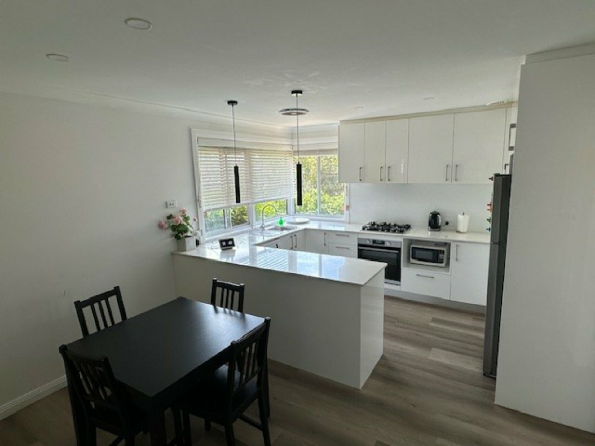 90 Great Western Highway, KINGSWOOD