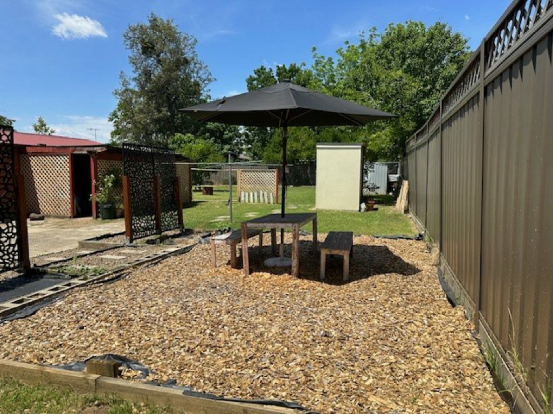 90 Great Western Highway, KINGSWOOD