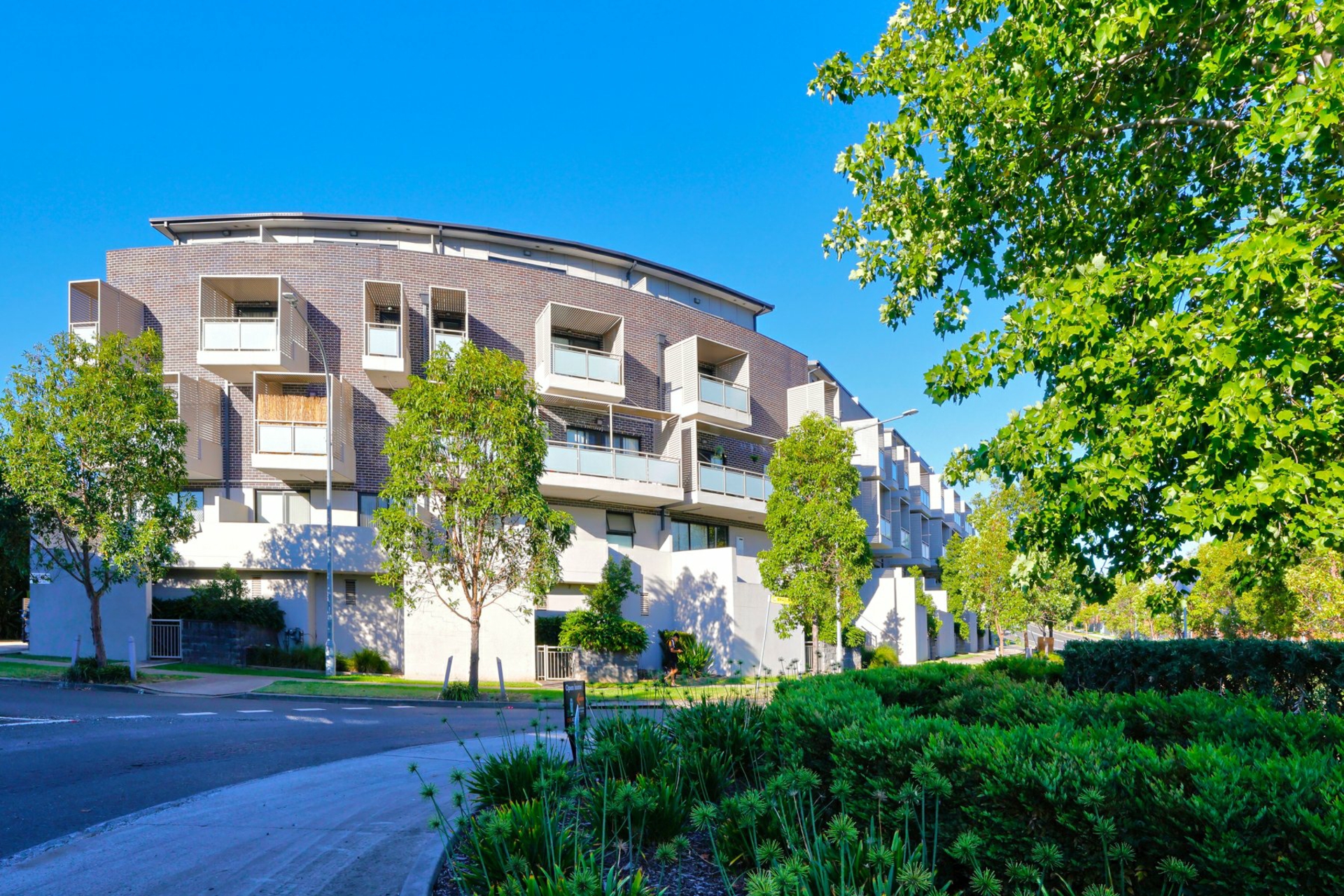 5/1 Glenmore Ridge Drive, Glenmore Park
