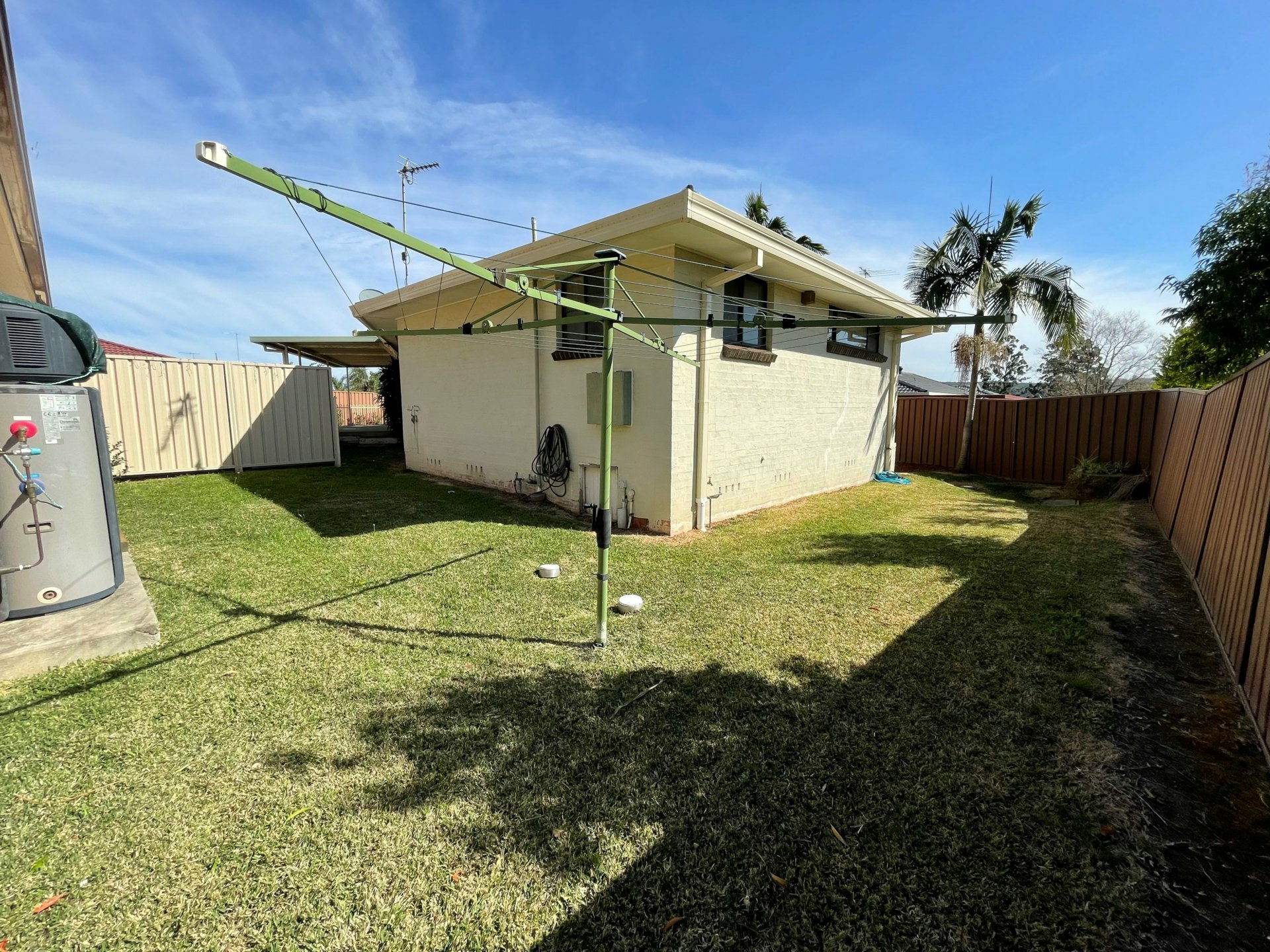 8 Jirang Place, GLENMORE PARK