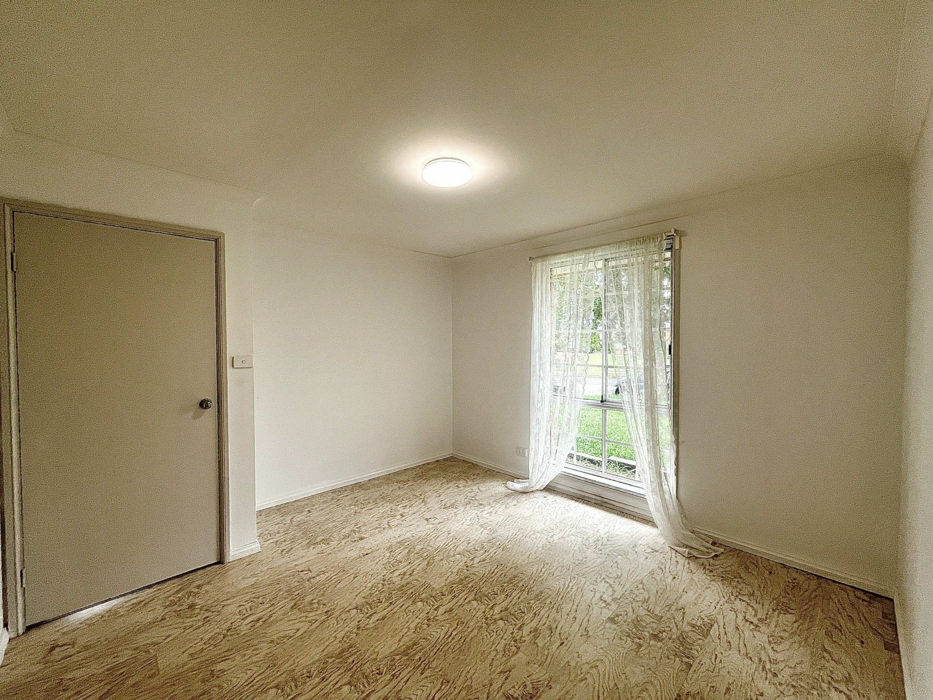 64 Cook Parade, ST CLAIR