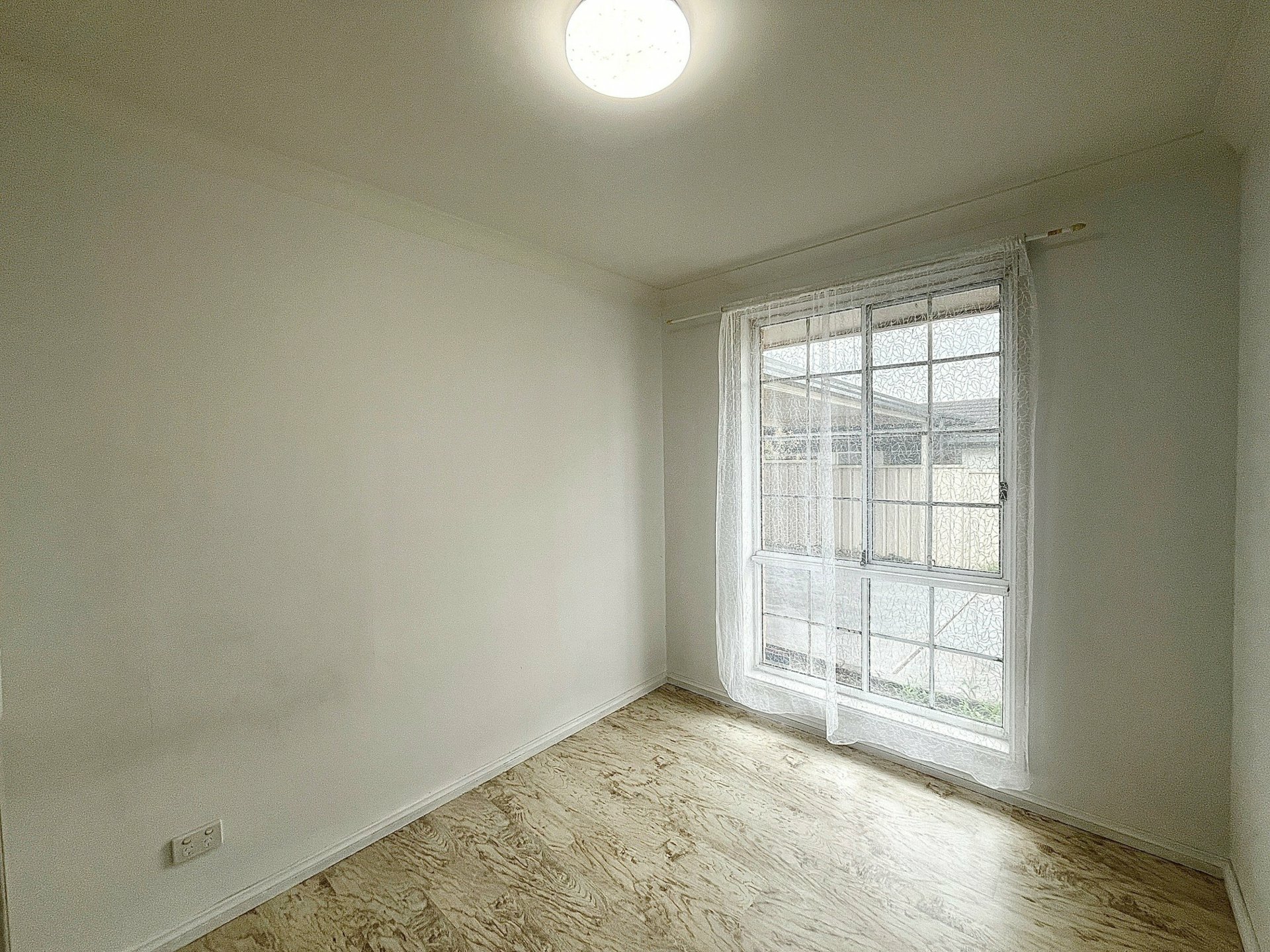64 Cook Parade, ST CLAIR