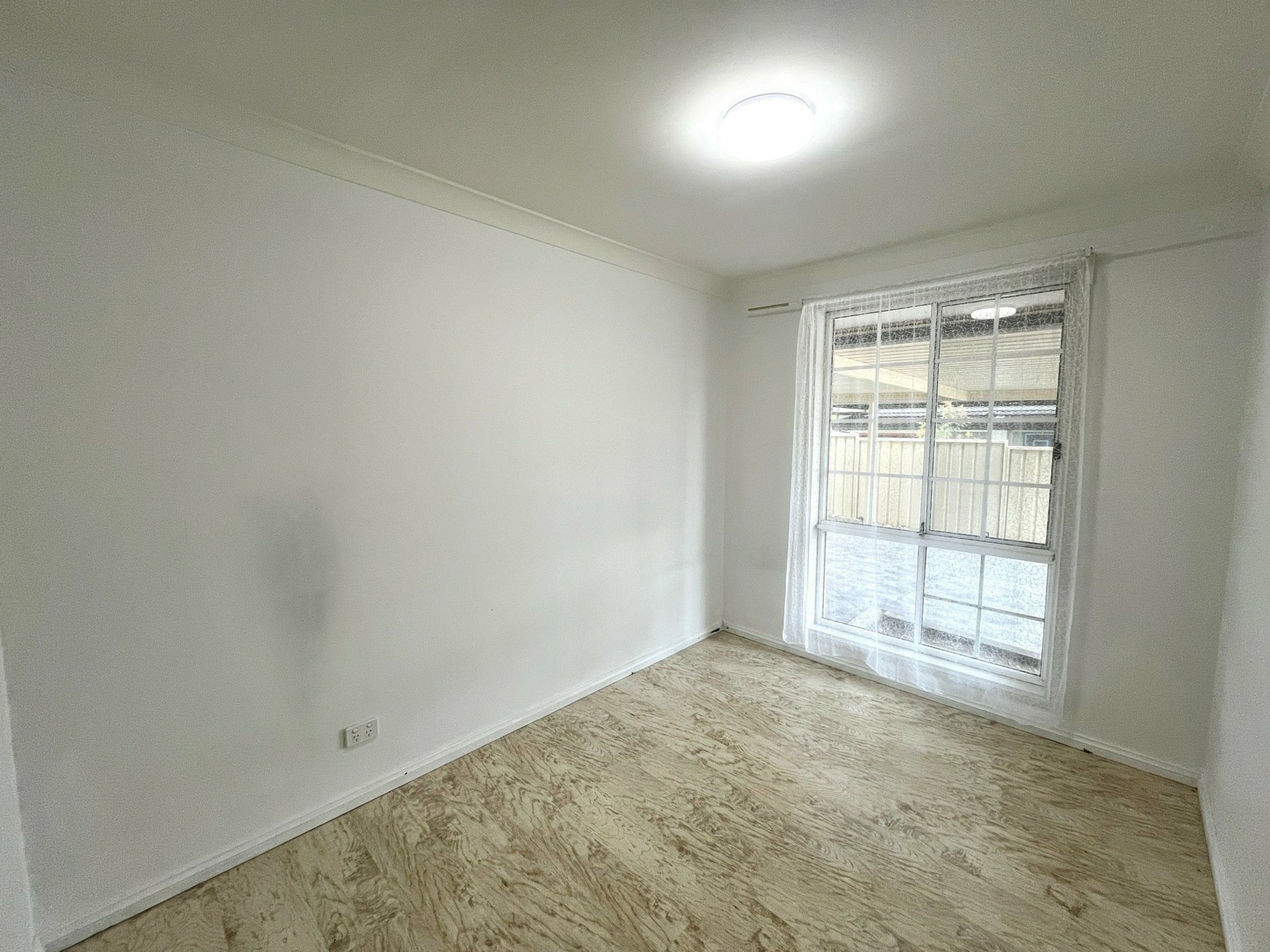 64 Cook Parade, ST CLAIR