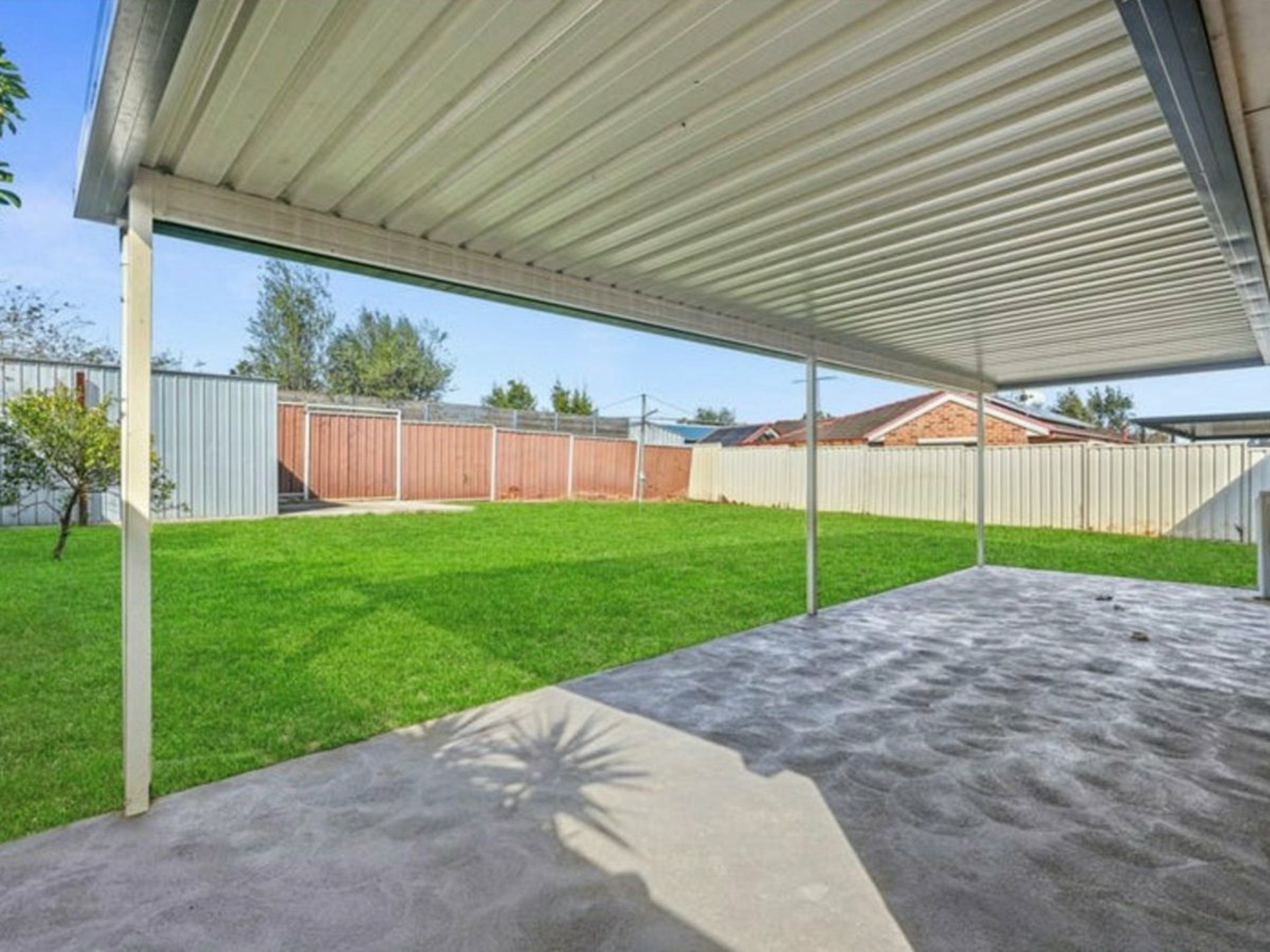64 Cook Parade, ST CLAIR