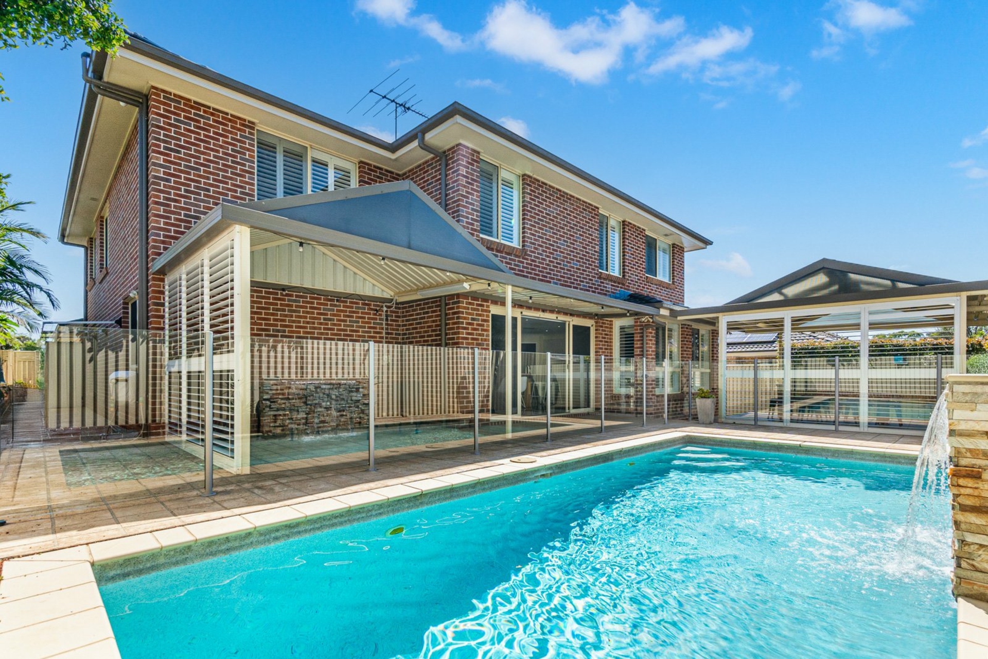 250 Caddens Road, CLAREMONT MEADOWS