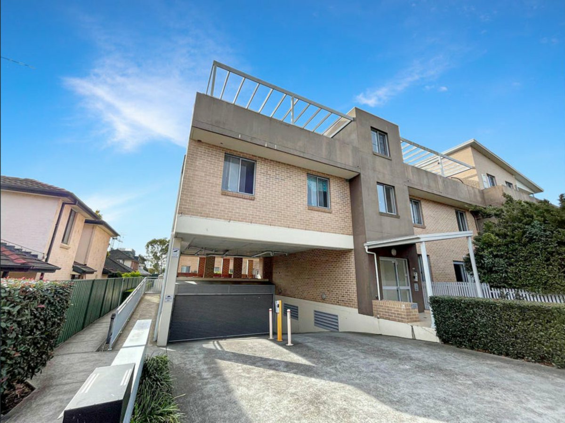15/1-3 Putland street — photo from LJ Hooker Penrith