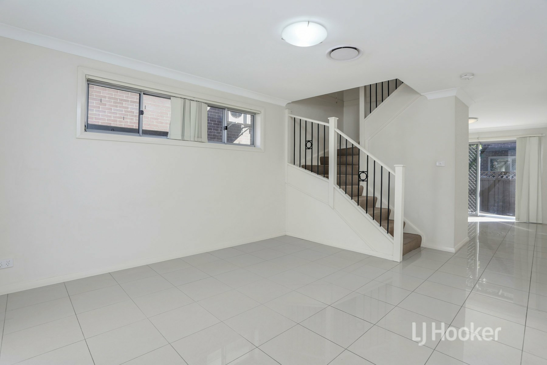 2/92 Great Western Highway, KINGSWOOD