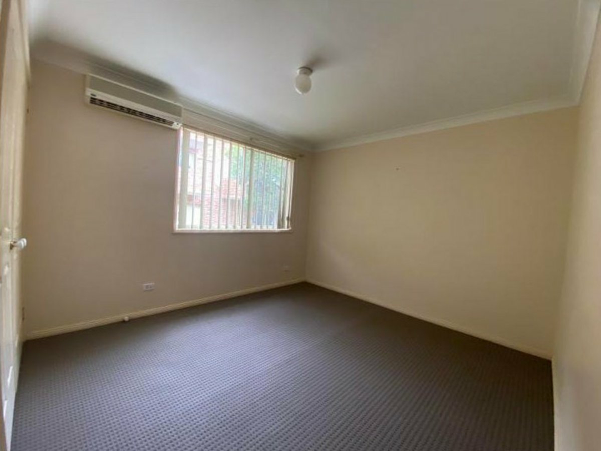 1/5-7 Haynes Street, PENRITH