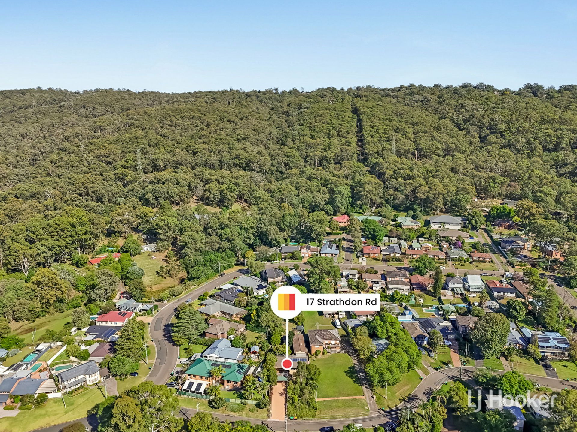 17 Strathdon Road — photo 4 of 23