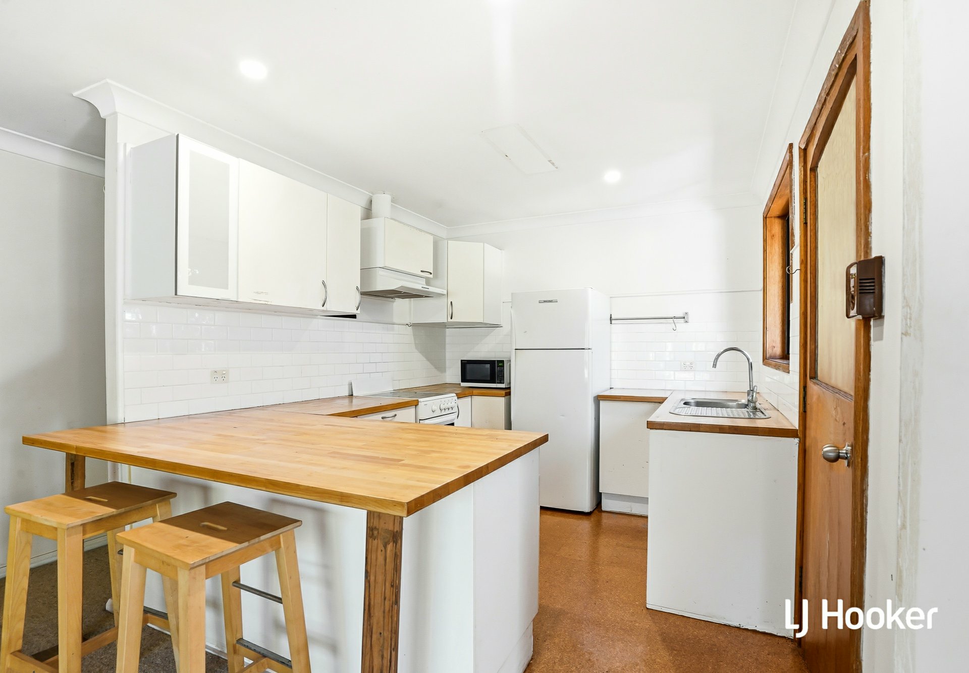 17 Strathdon Road — photo 15 of 23