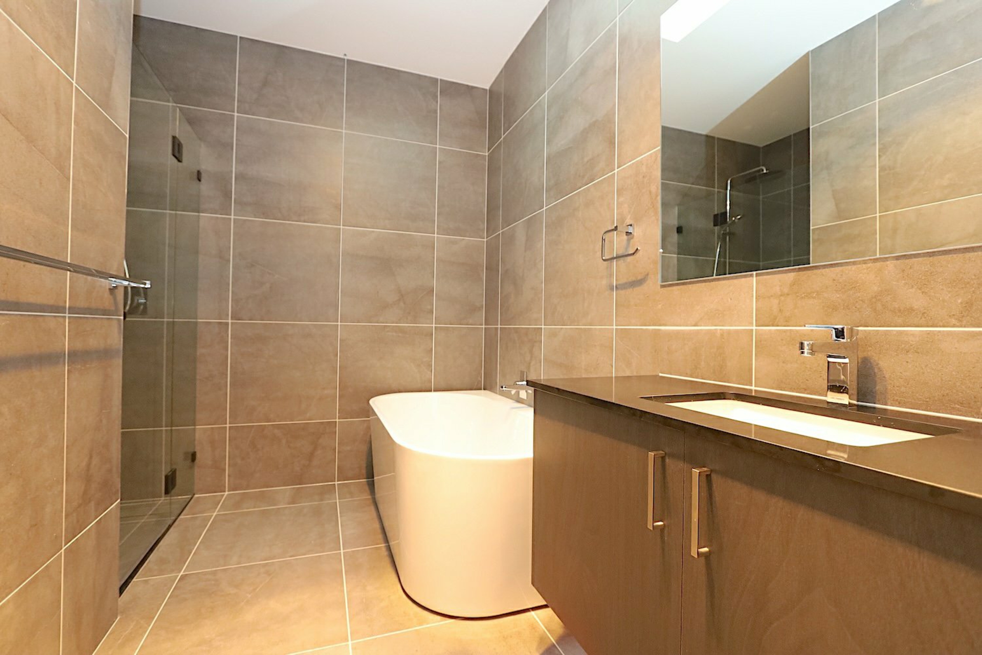 1/82 Doonmore Street — photo 6 of 11