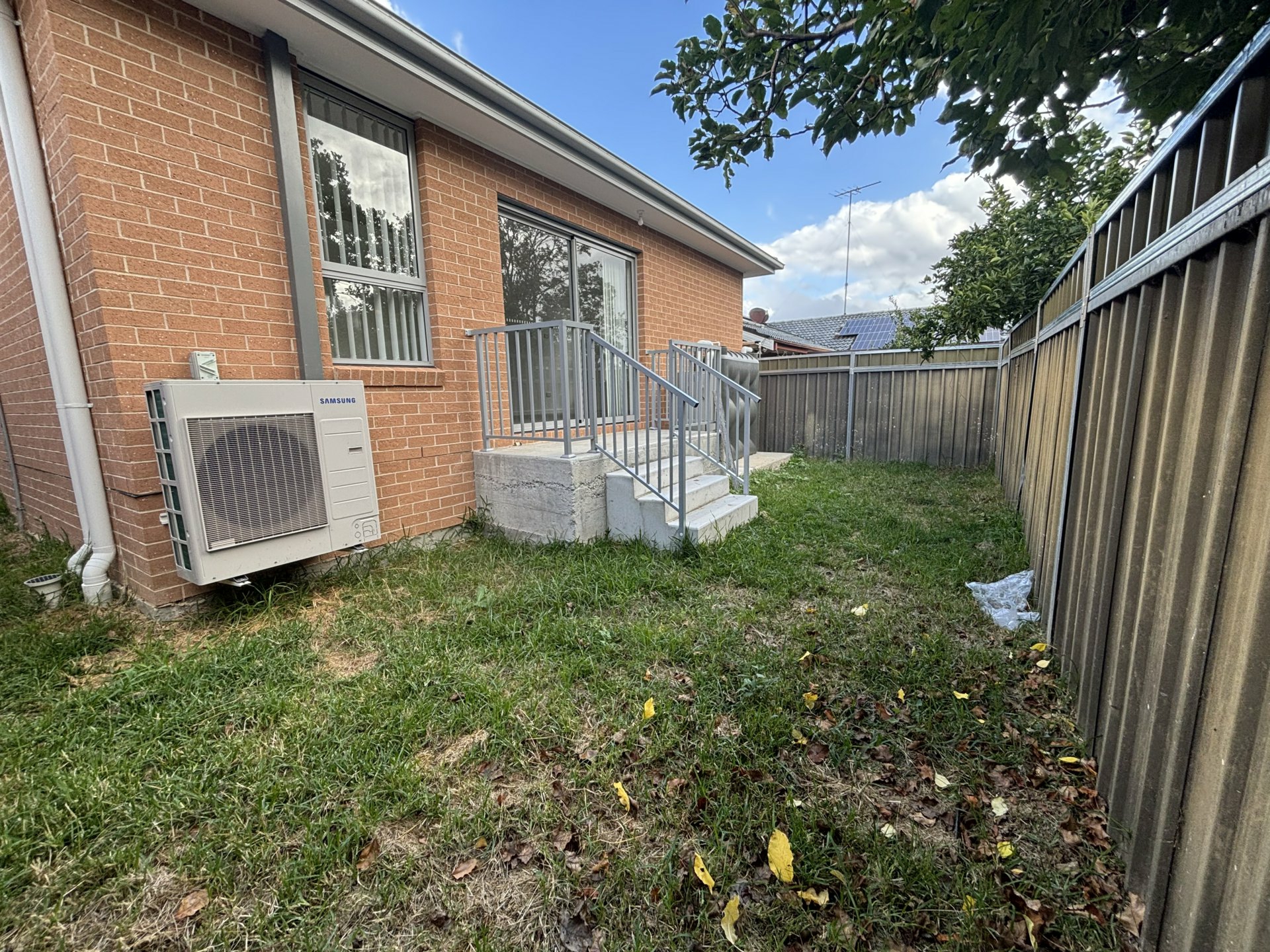 1 Warragamba Crescent — photo 12 of 13