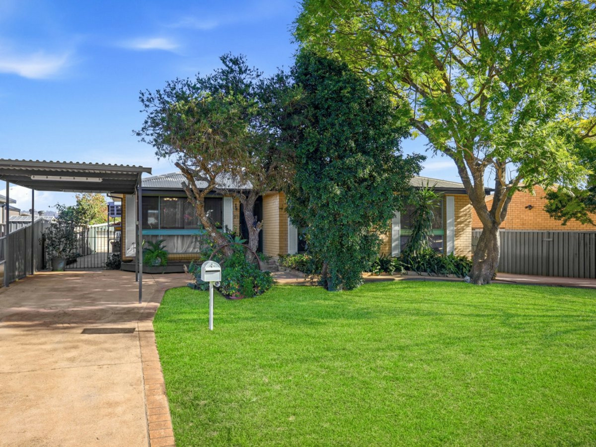 28 Gandell Crescent — photo from LJ Hooker Penrith