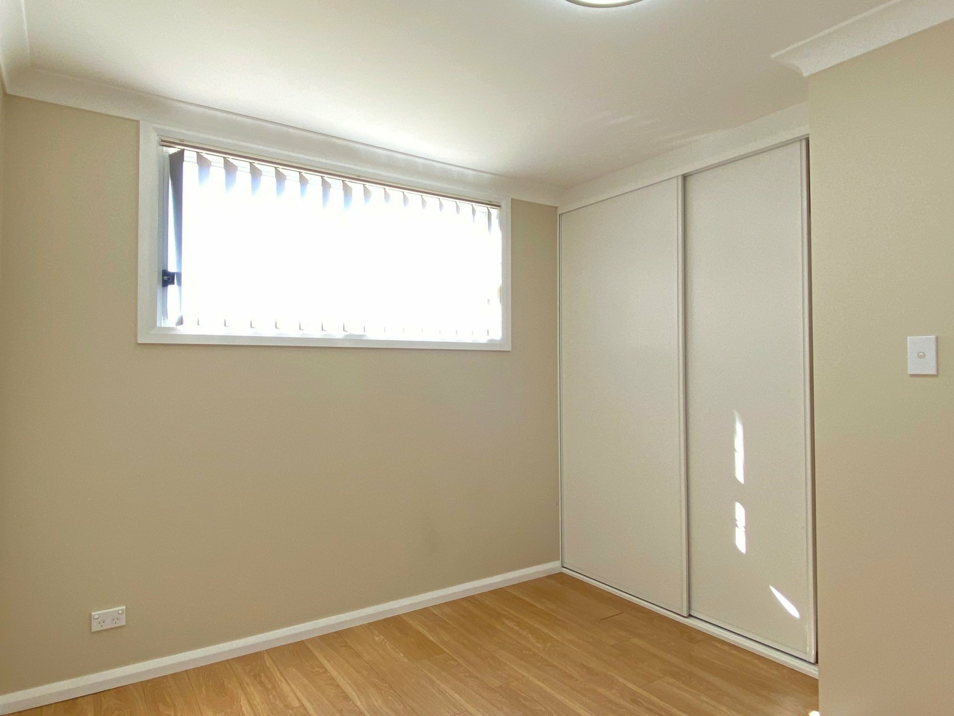 30A Racecourse Road — photo 7 of 9