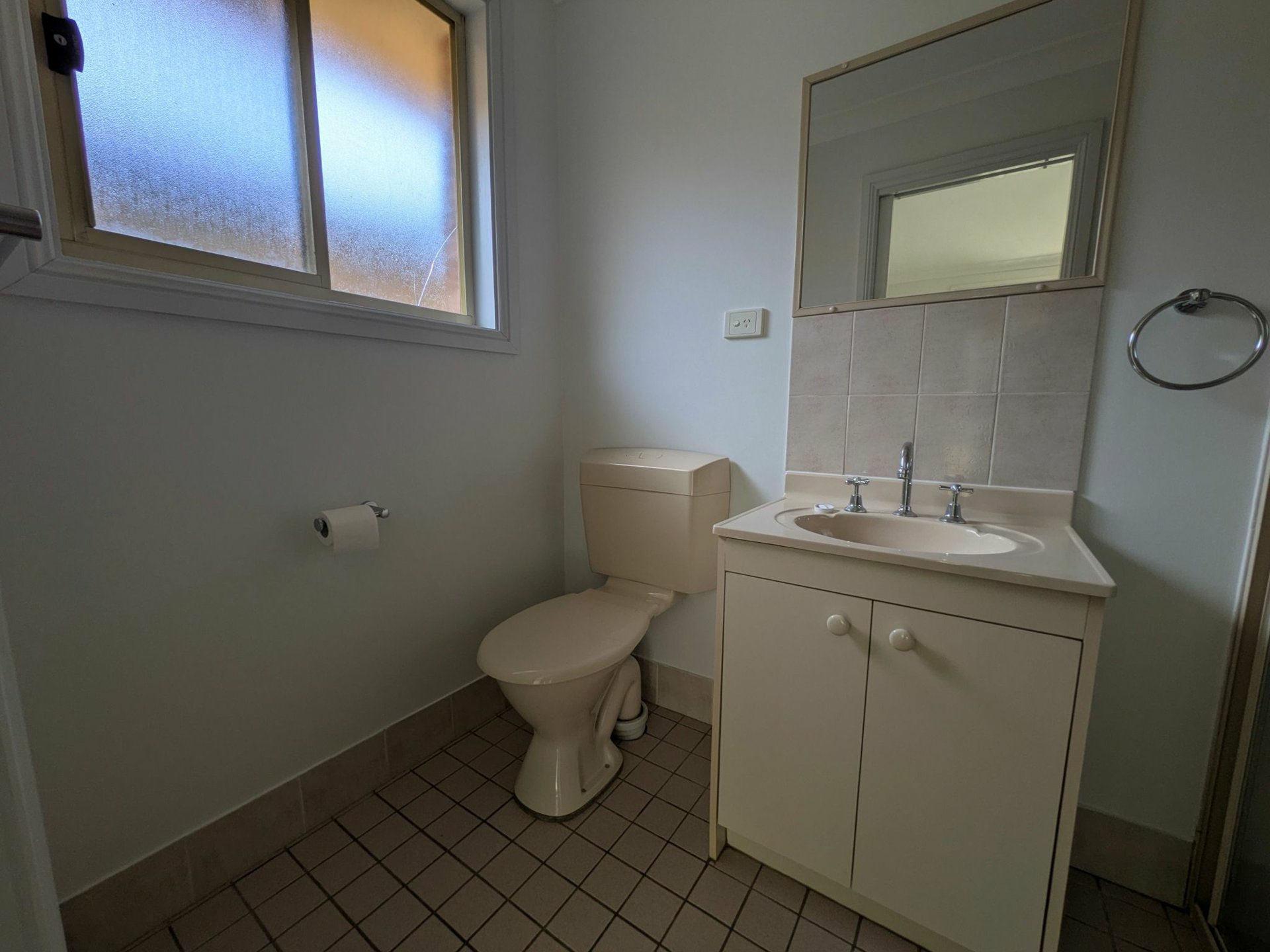 62 Oriole Street — photo 10 of 12