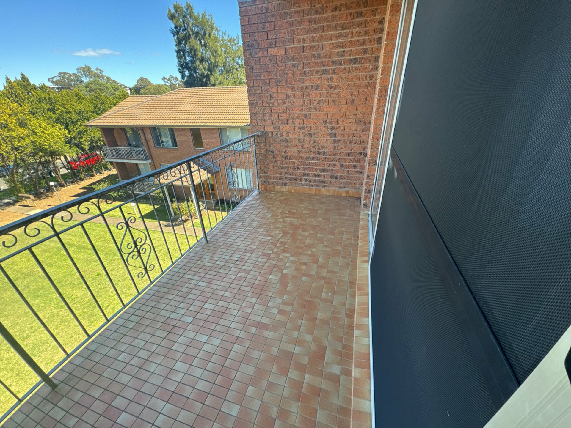 13/9-13 Rodgers Street — photo 8 of 9