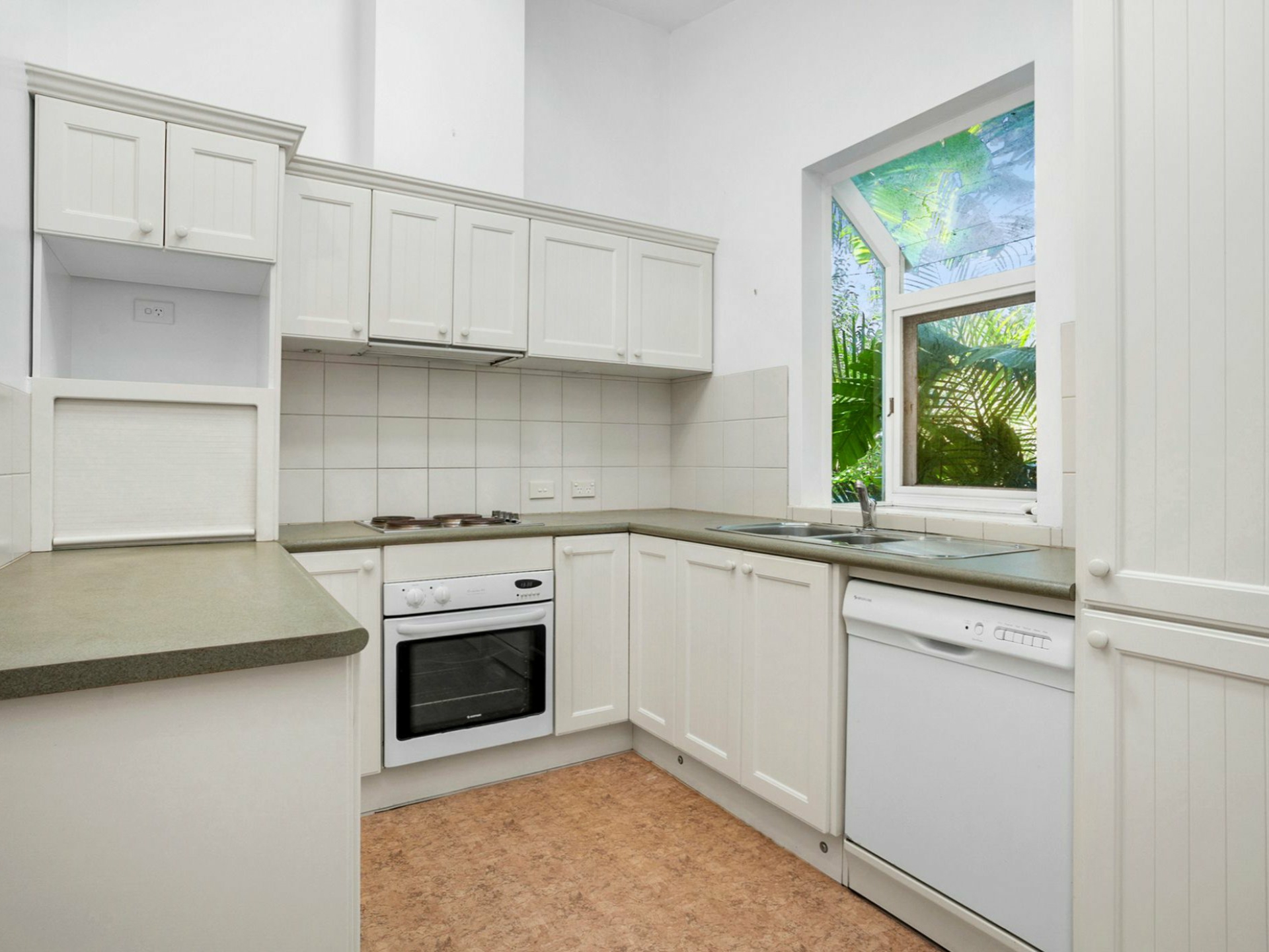 1 Warruga Place, NORTH NARRABEEN
