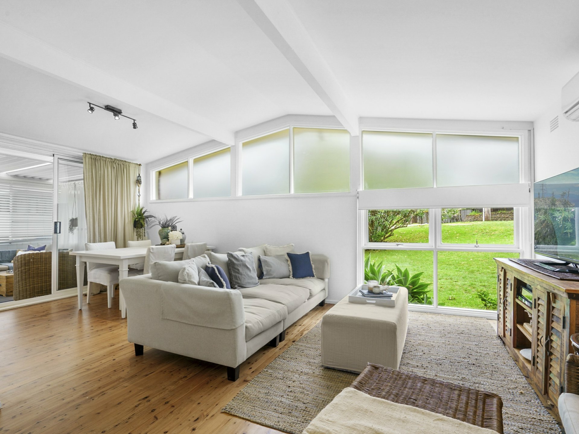 51 Wesley Street, Elanora Heights
