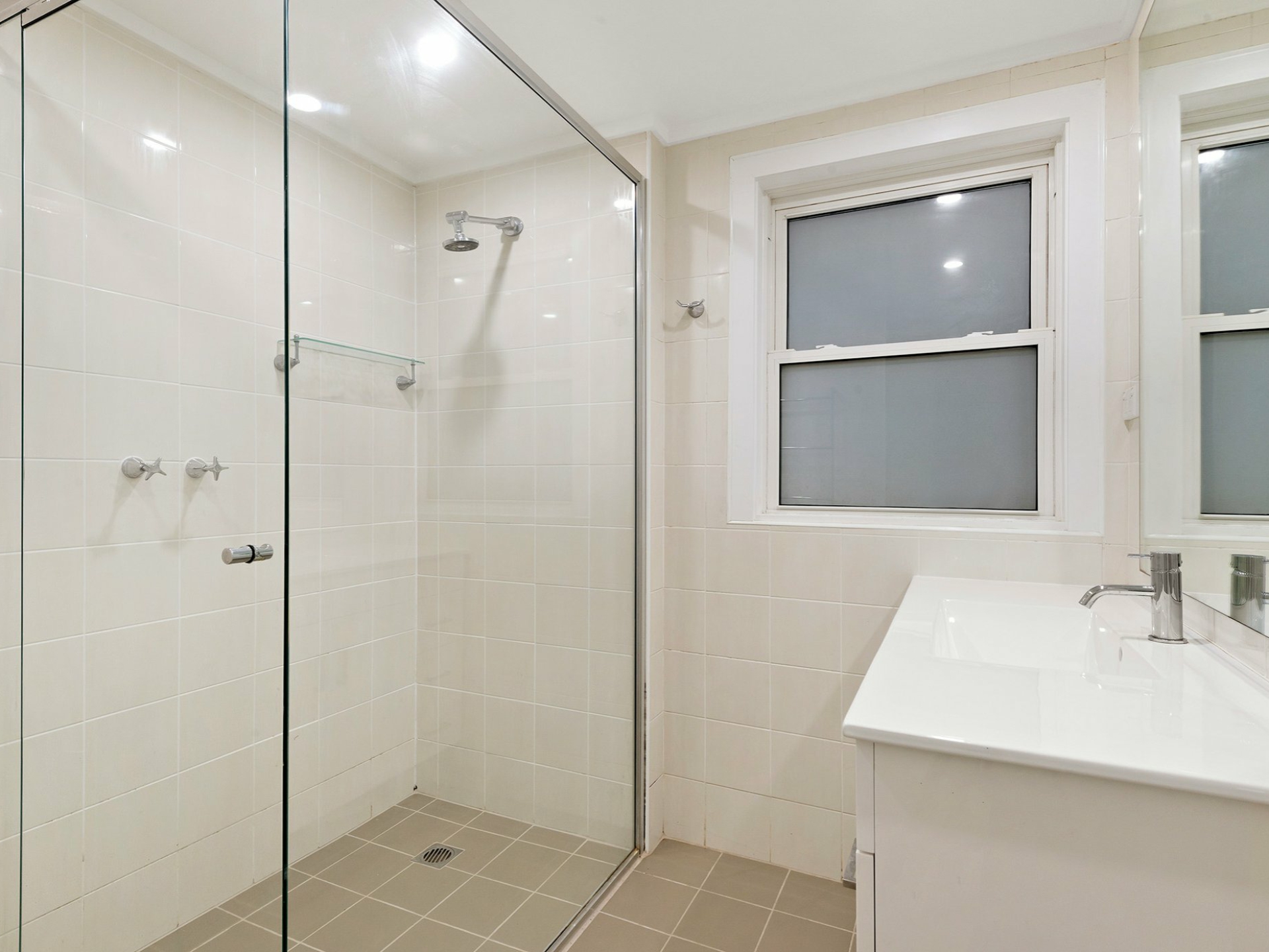 16/109 Ocean Street, NARRABEEN