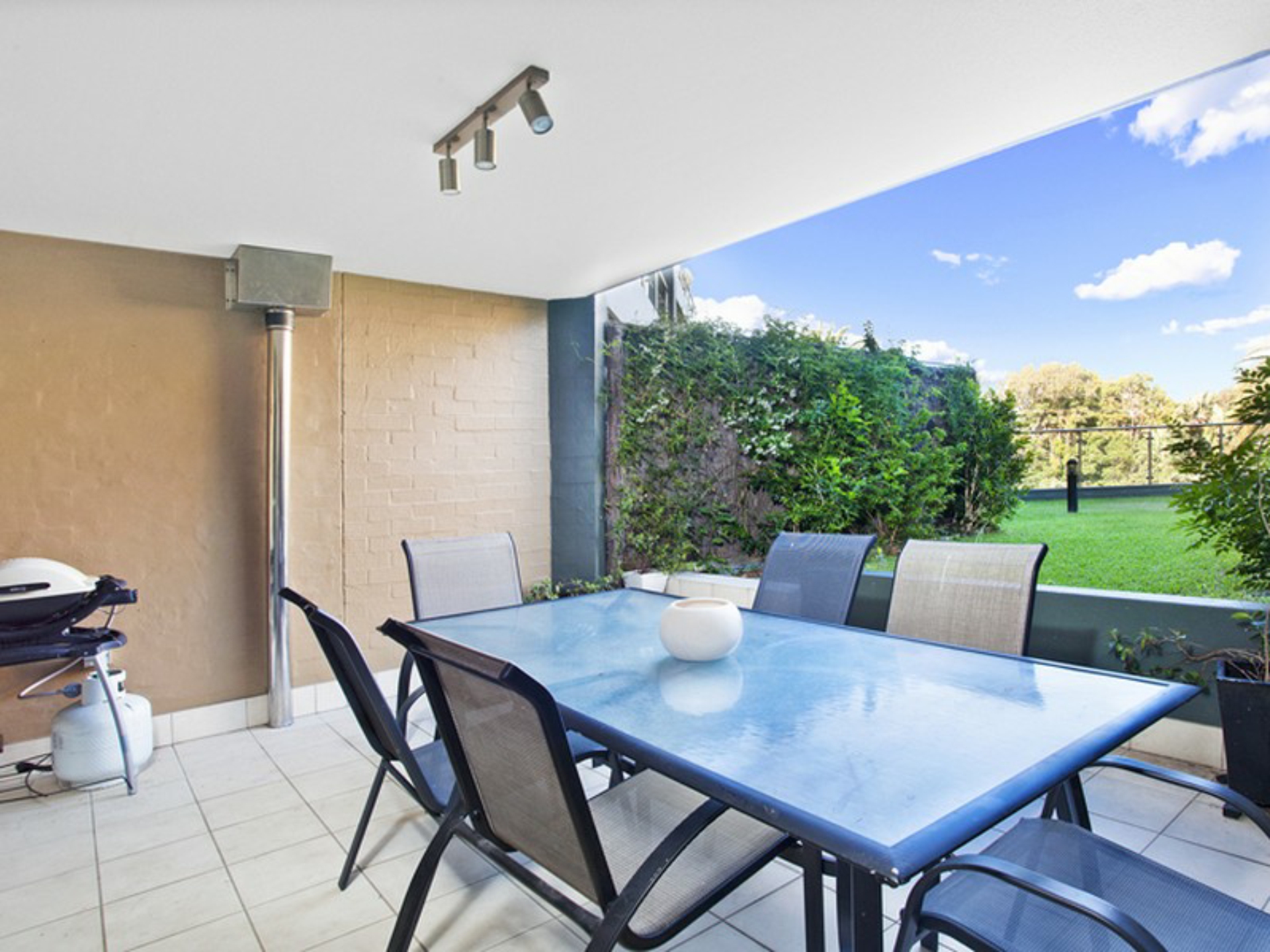 228/168 Queenscliff Road, QUEENSCLIFF