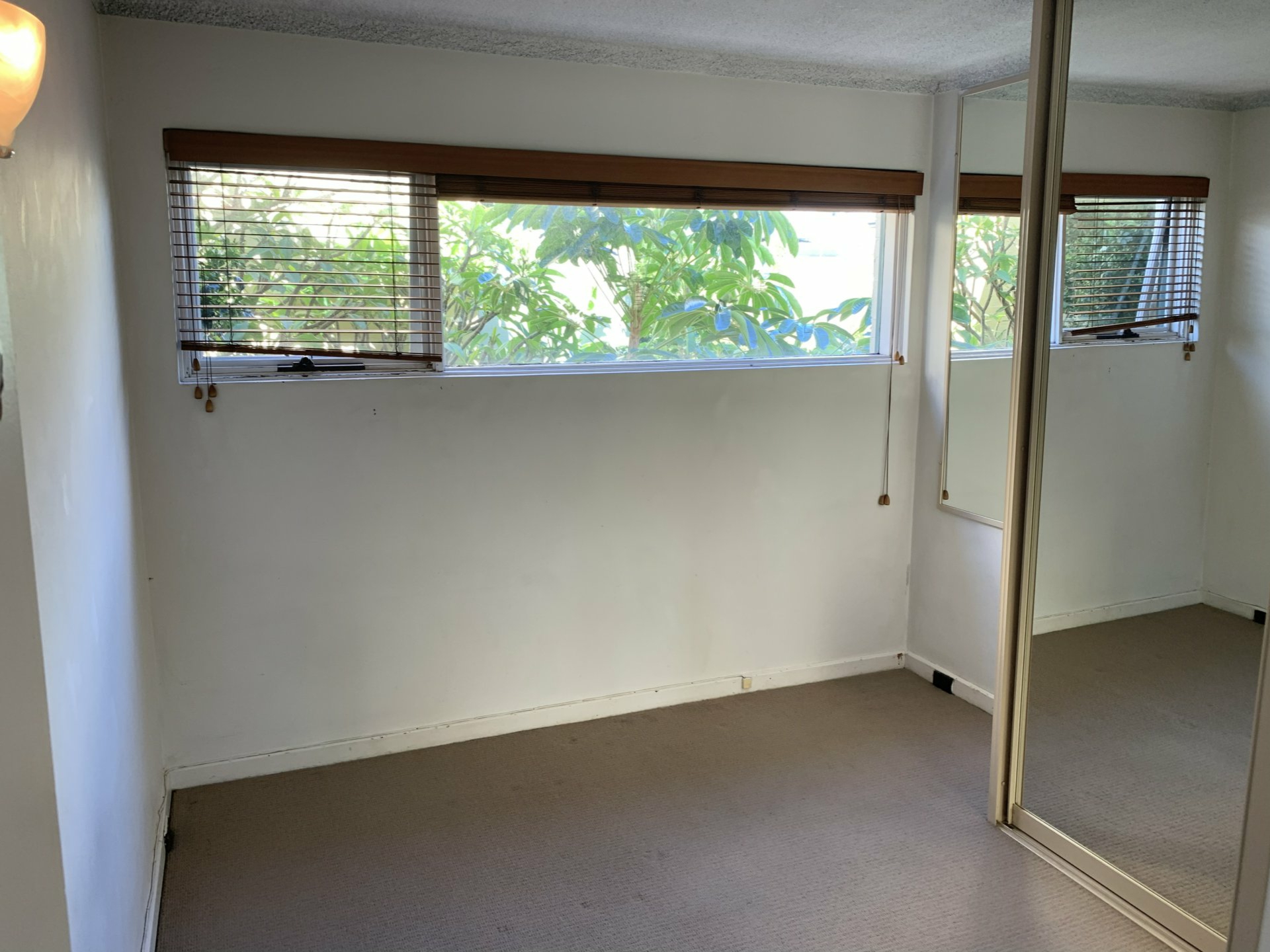 10/16 Moore Road, FRESHWATER