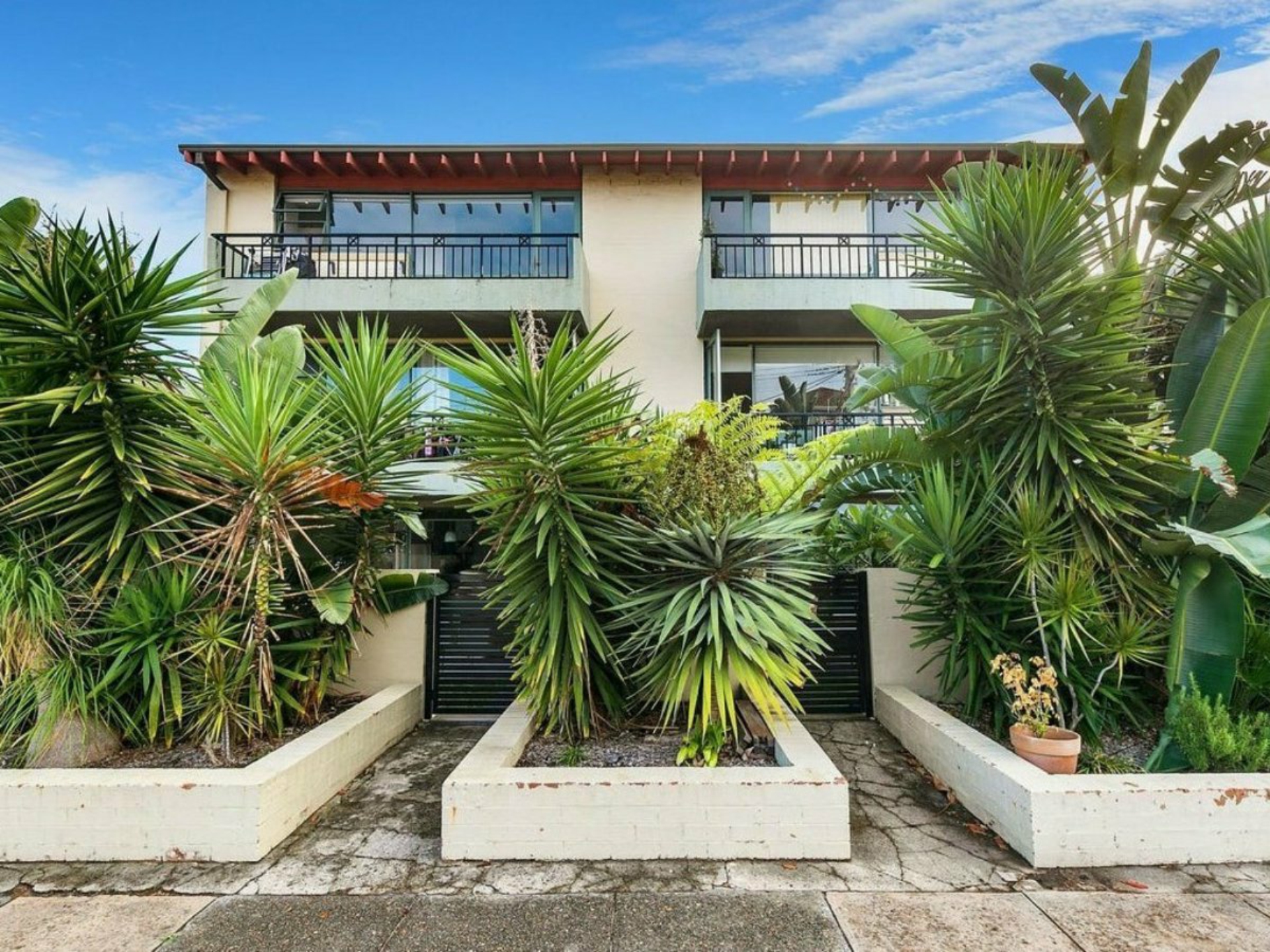 10/16 Moore Road, FRESHWATER
