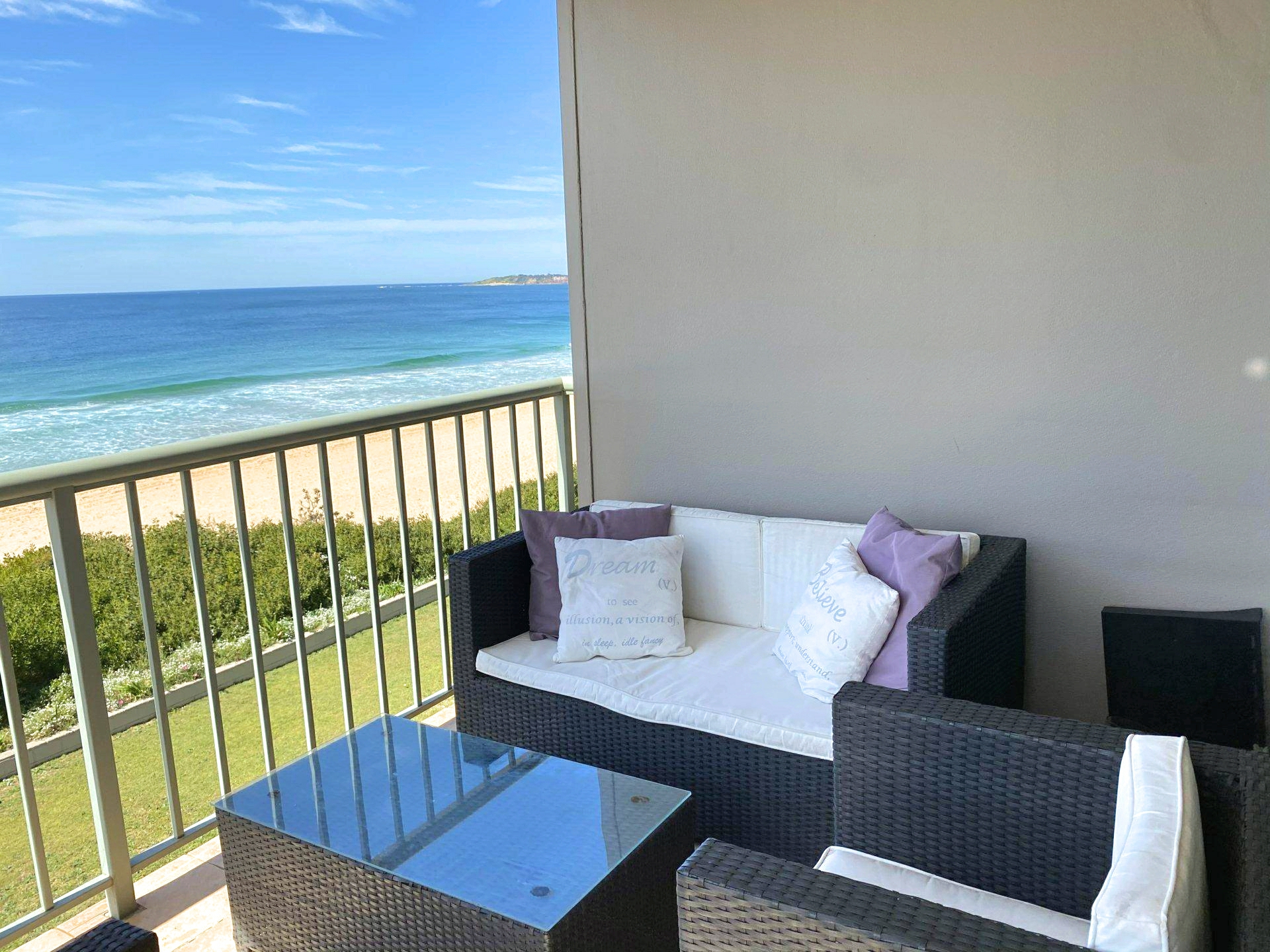 4/1 Tourmaline Street, NARRABEEN