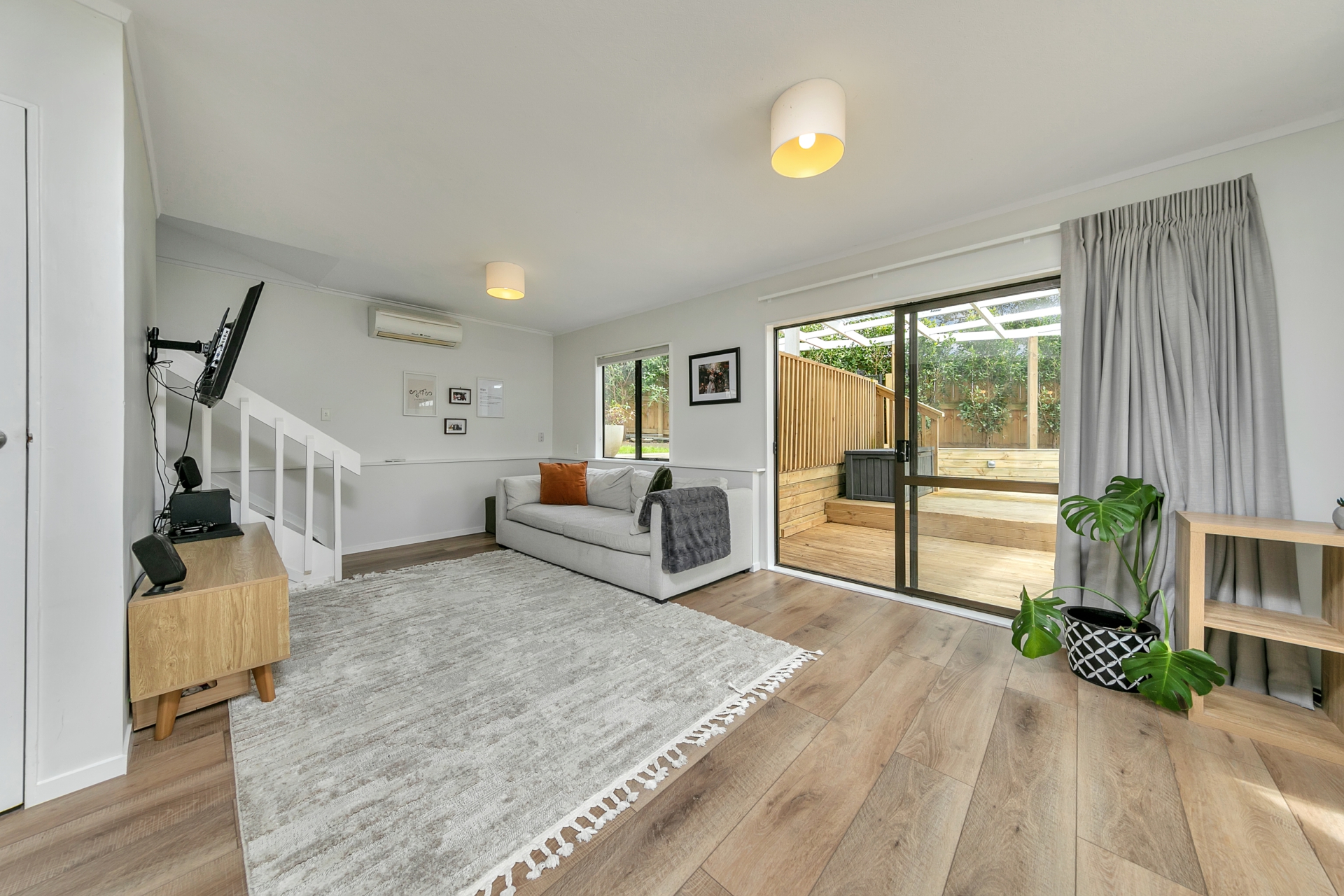77B Atkinson Road, TITIRANGI
