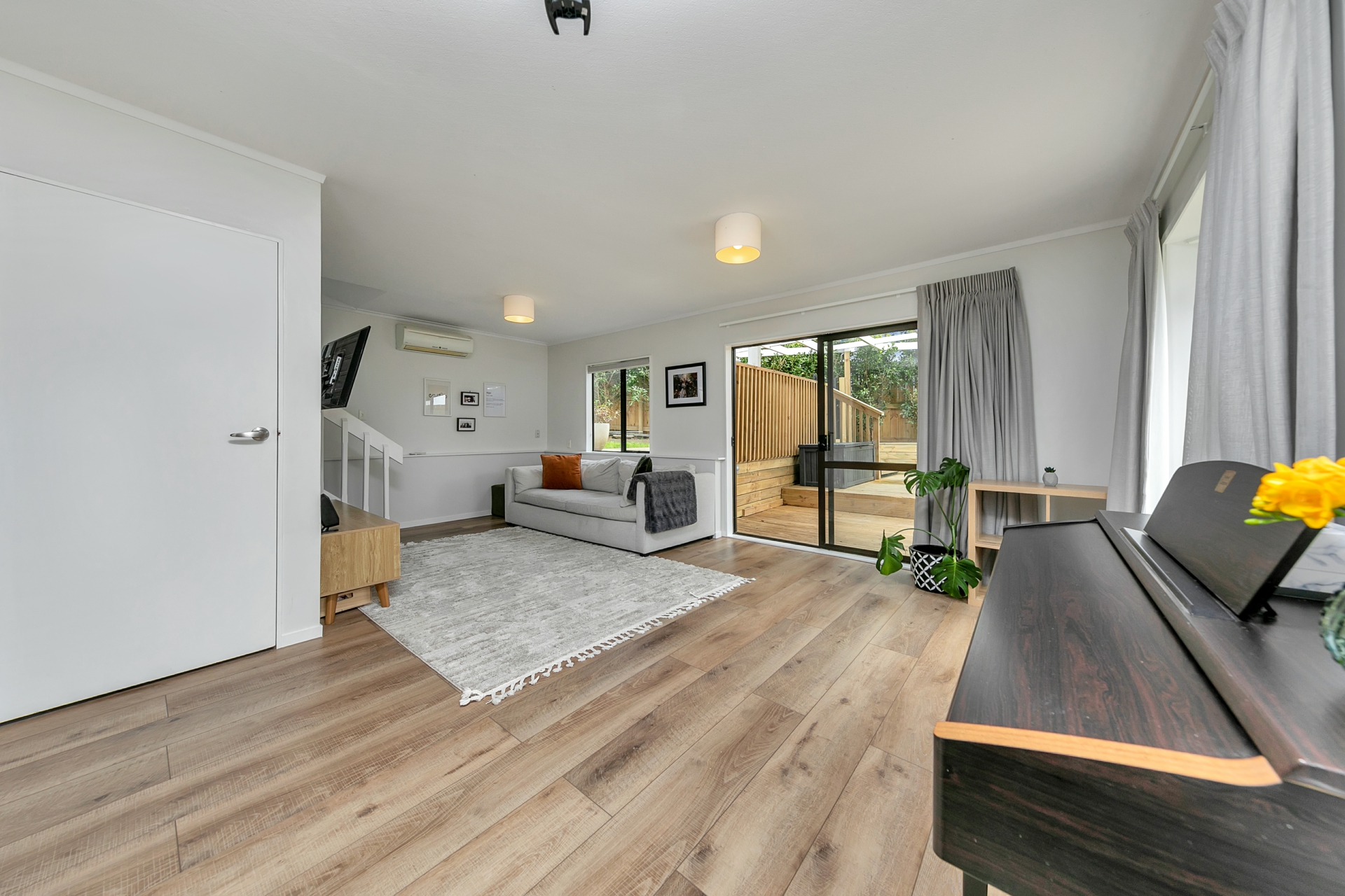 77B Atkinson Road, TITIRANGI