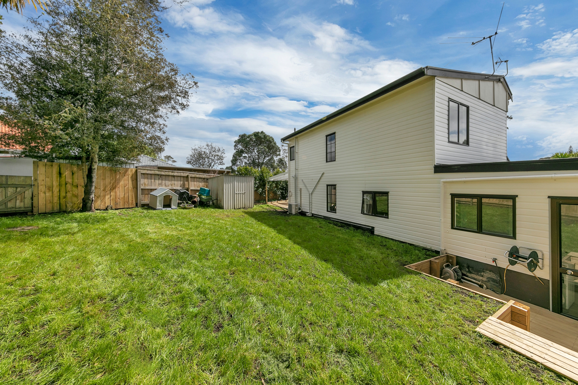 77B Atkinson Road, TITIRANGI