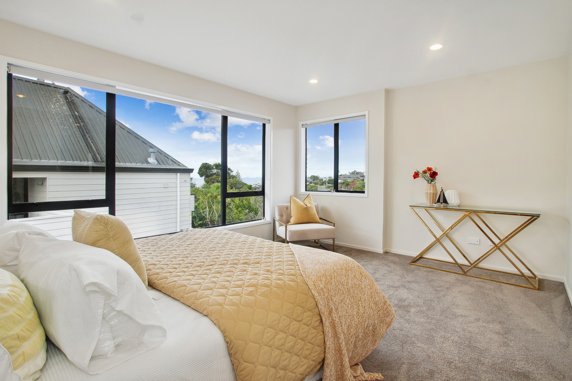 4 Korotaha Terrace, ROTHESAY BAY