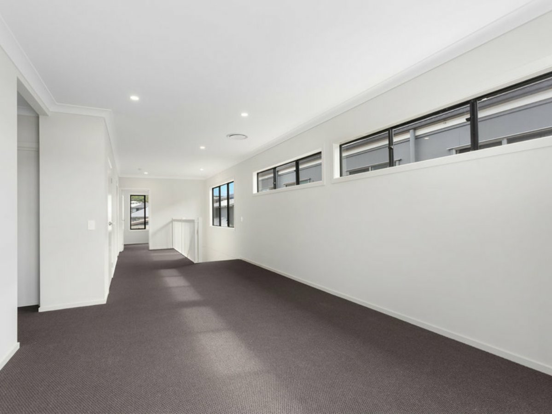 55 Mark Dillon Circuit, SPRING MOUNTAIN