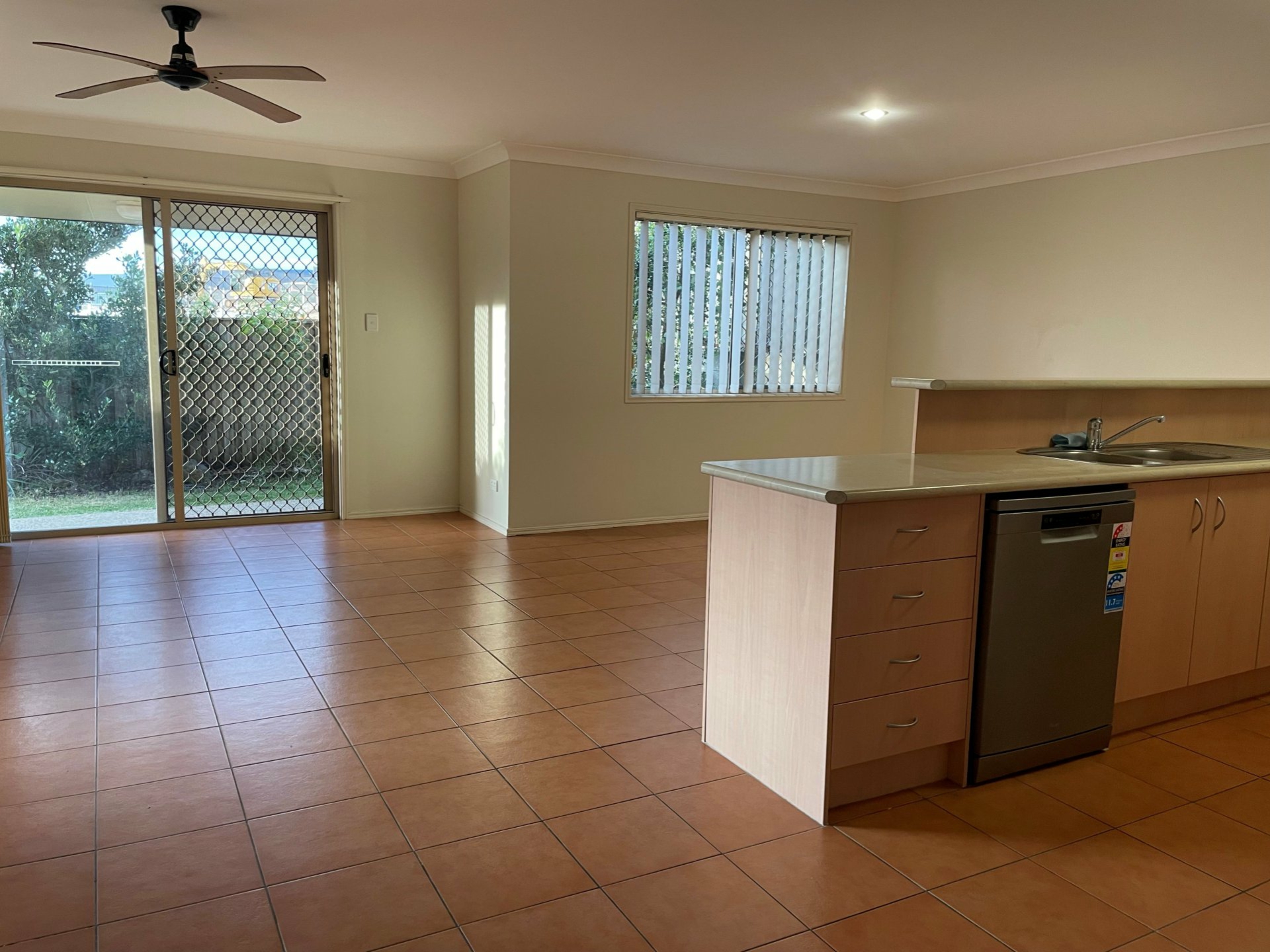 Unit 52/13-23 Springfield College Drive, SPRINGFIELD