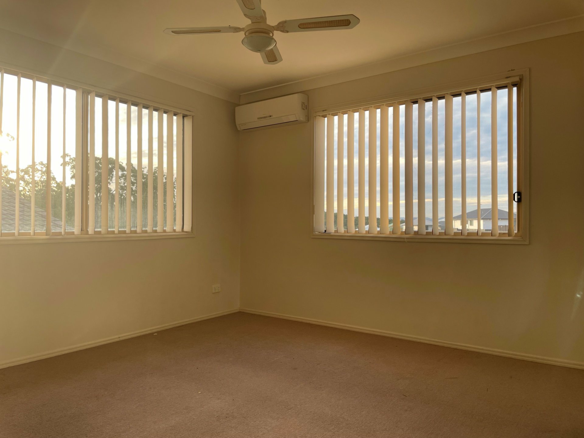 Unit 52/13-23 Springfield College Drive, SPRINGFIELD