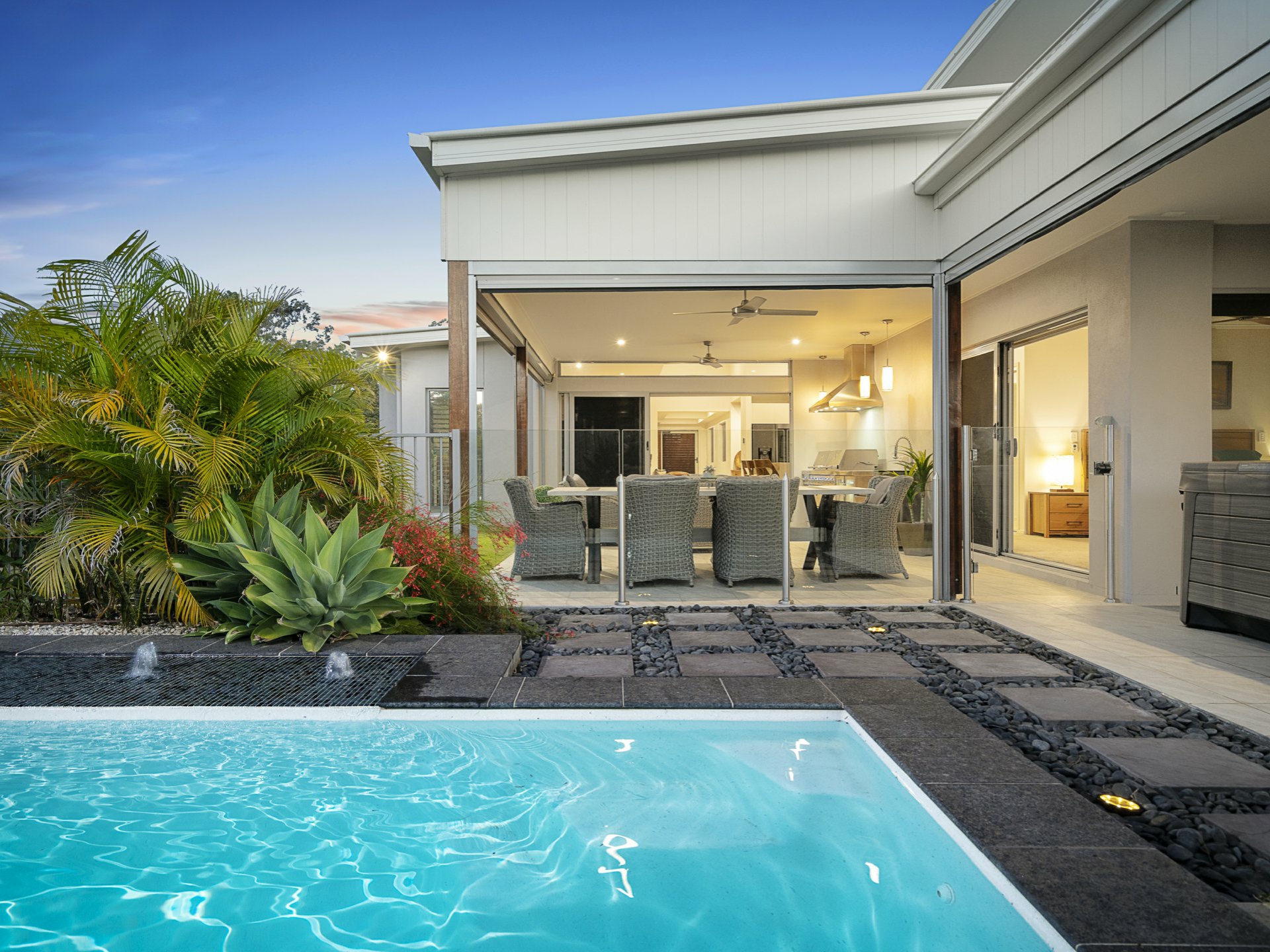 32 Monterey Circuit, BROOKWATER