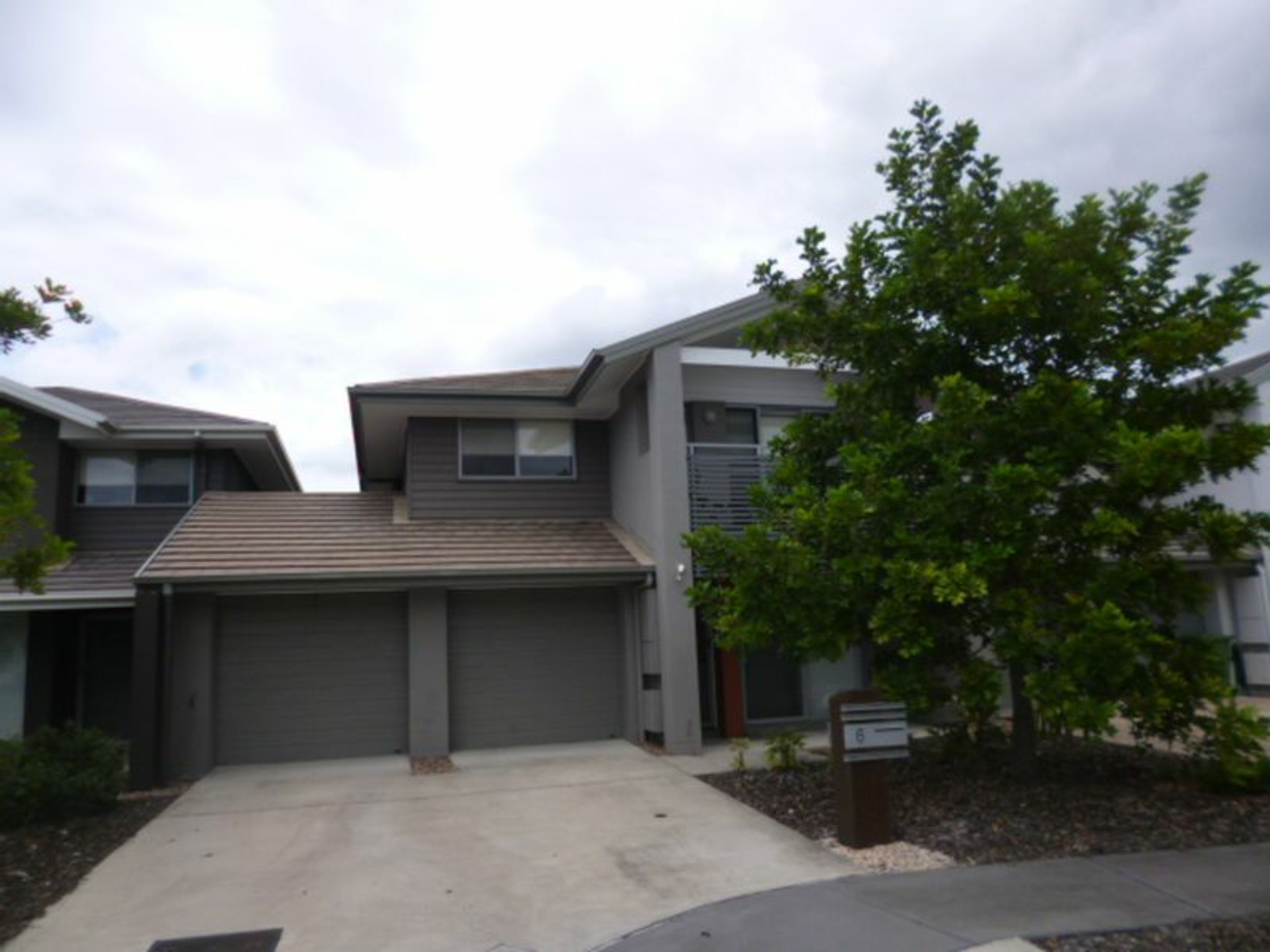 6 Ellerston Avenue Brookwater QLD