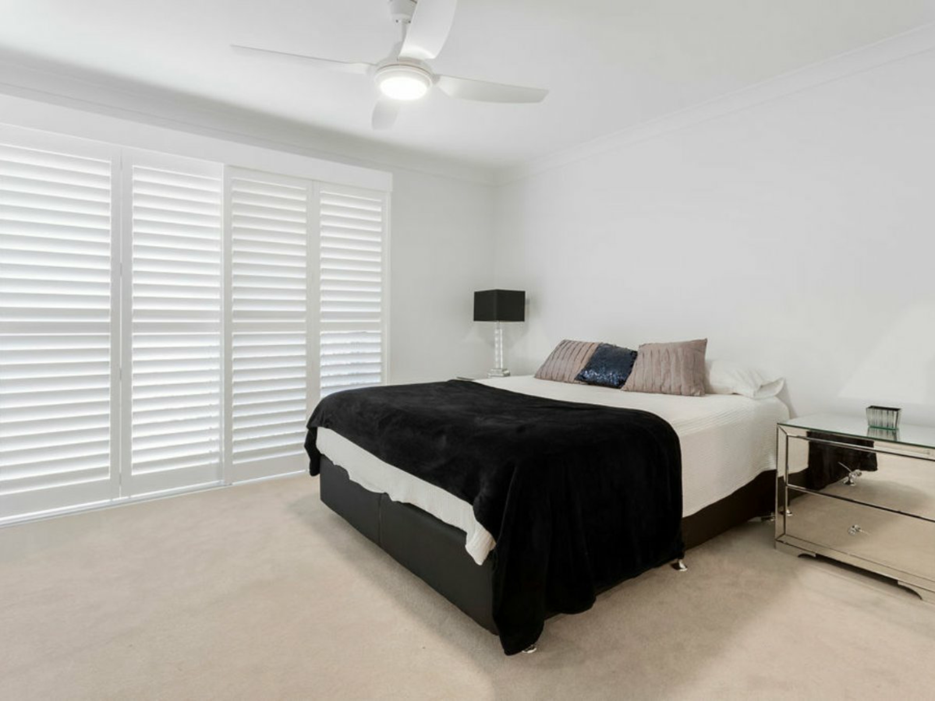 38 Dry Dock Circuit, SPRINGFIELD LAKES