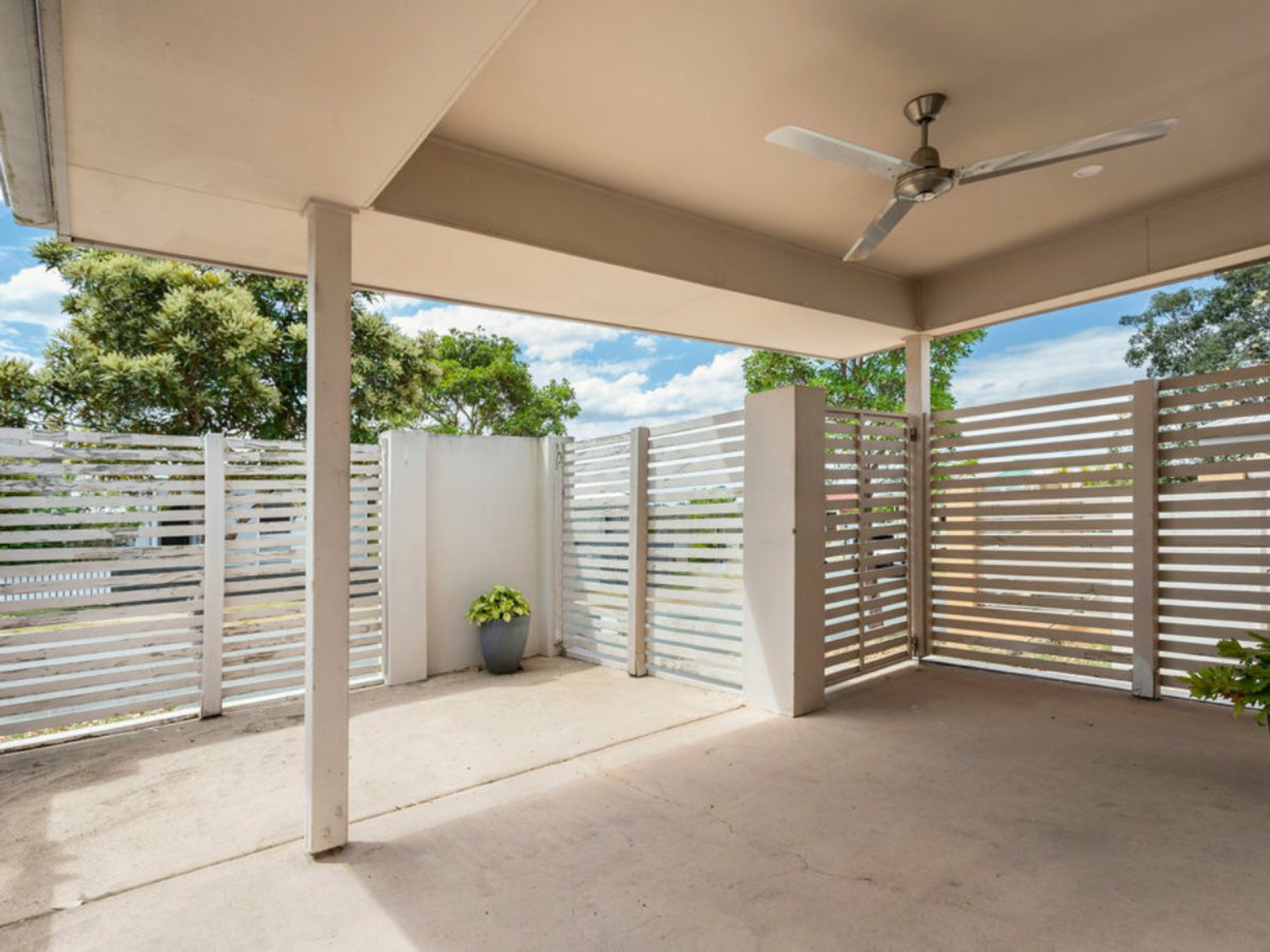 38 Dry Dock Circuit, SPRINGFIELD LAKES