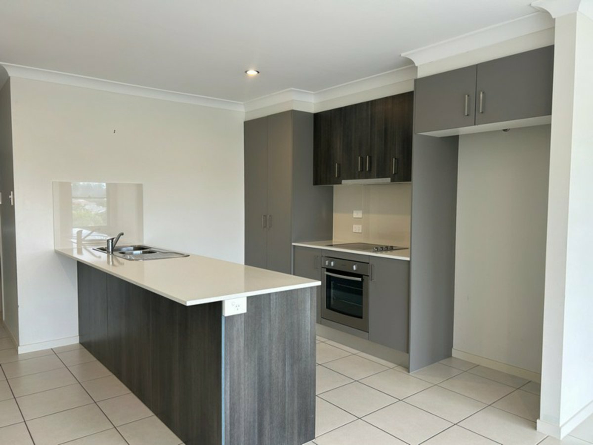 55 Springfield Central Boulevard, SPRINGFIELD LAKES