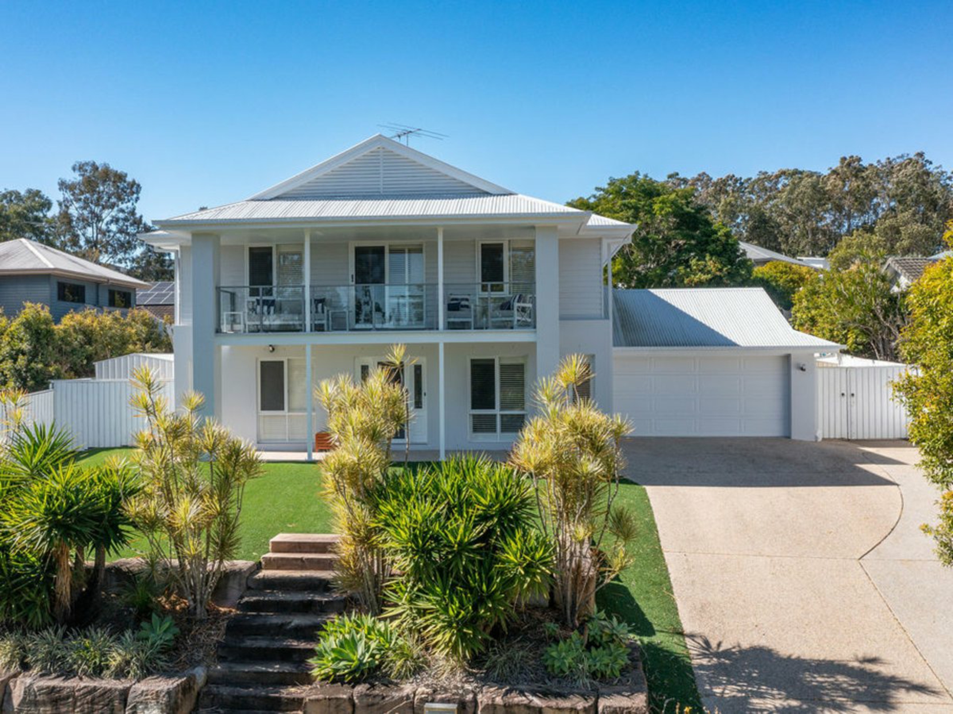 6 Waterhousia Crescent, BROOKWATER
