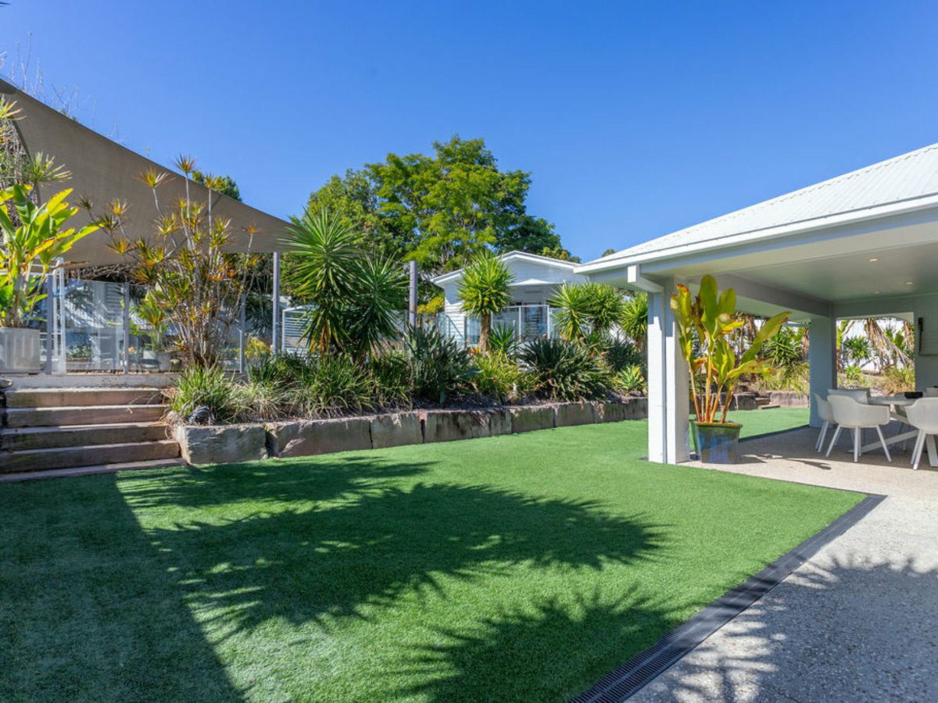 6 Waterhousia Crescent, BROOKWATER