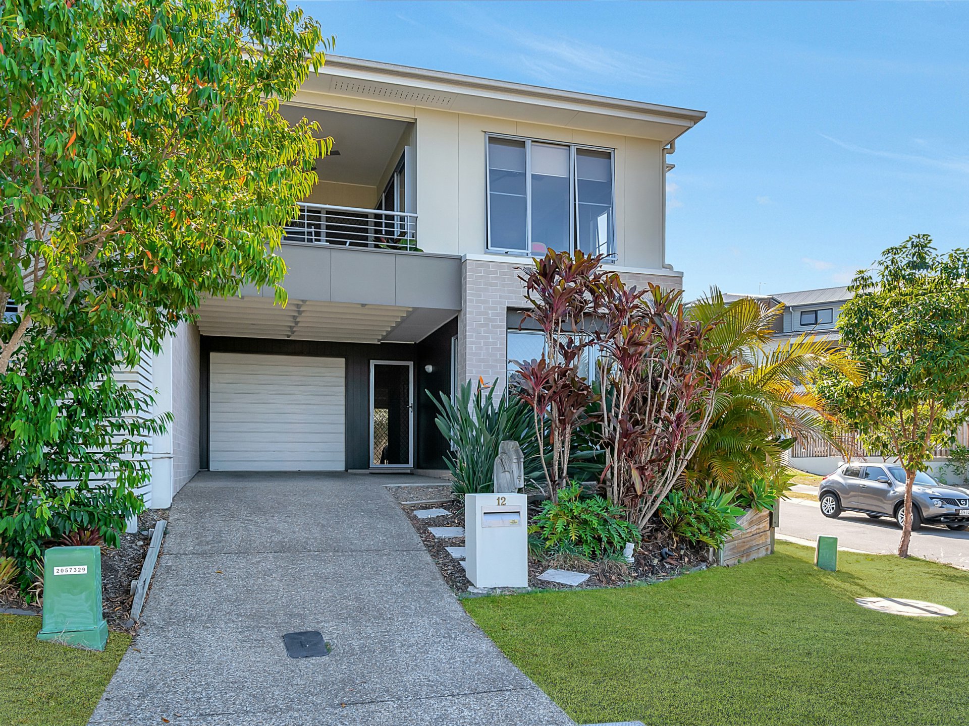 12 McKivat Drive, SPRINGFIELD LAKES
