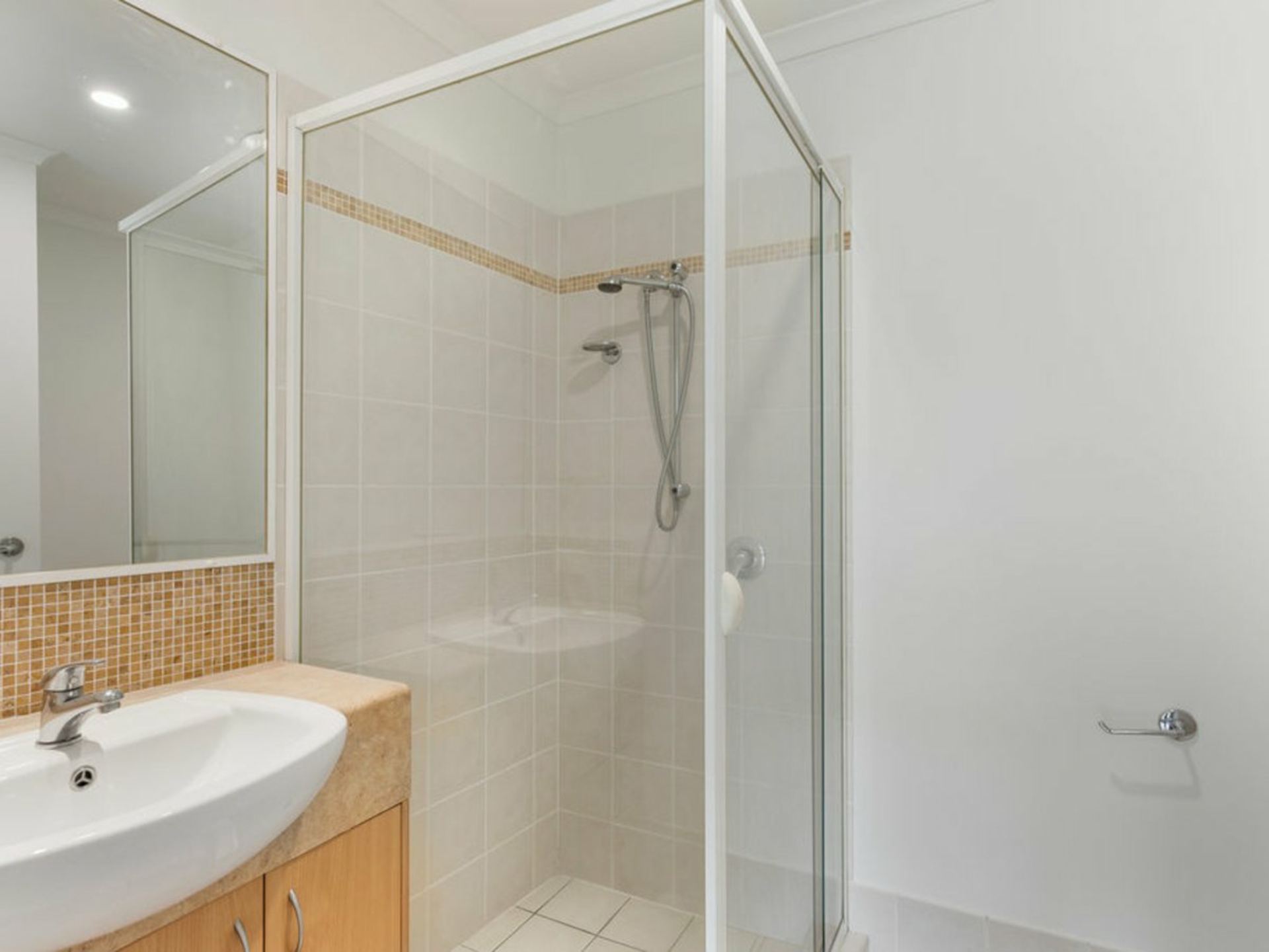 11 Aldworth Place, SPRINGFIELD LAKES