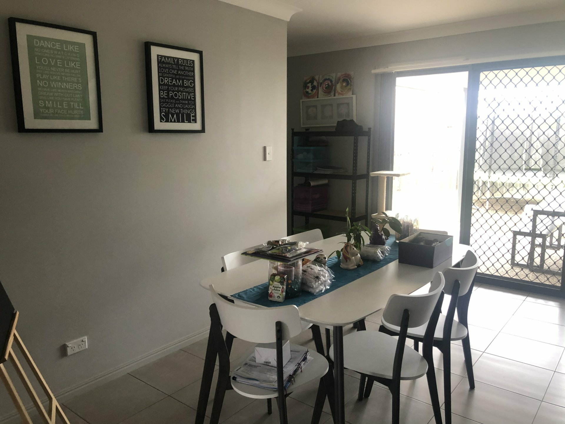 1 /24 Hookes Terrace, SPRINGFIELD LAKES