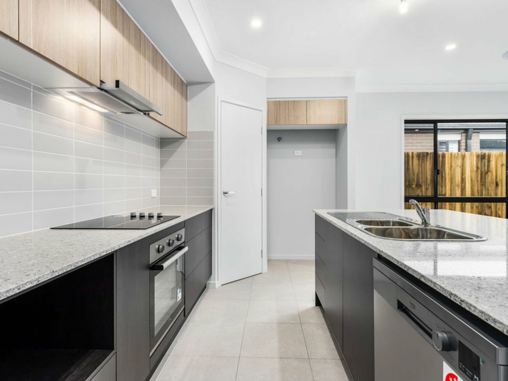16 Branch Circuit, GREENBANK