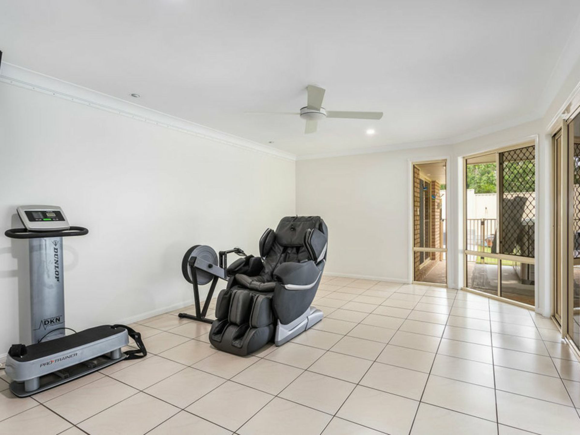 9 Banjo Place, SPRINGFIELD
