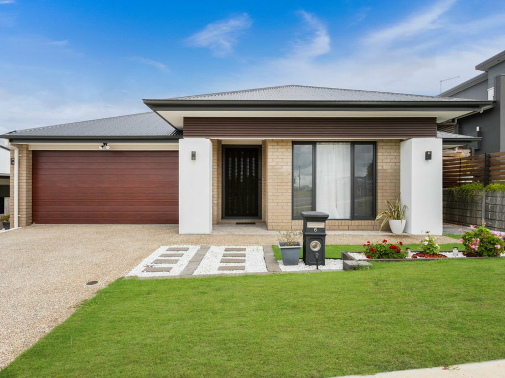 6 Sunny Crescent, RIPLEY