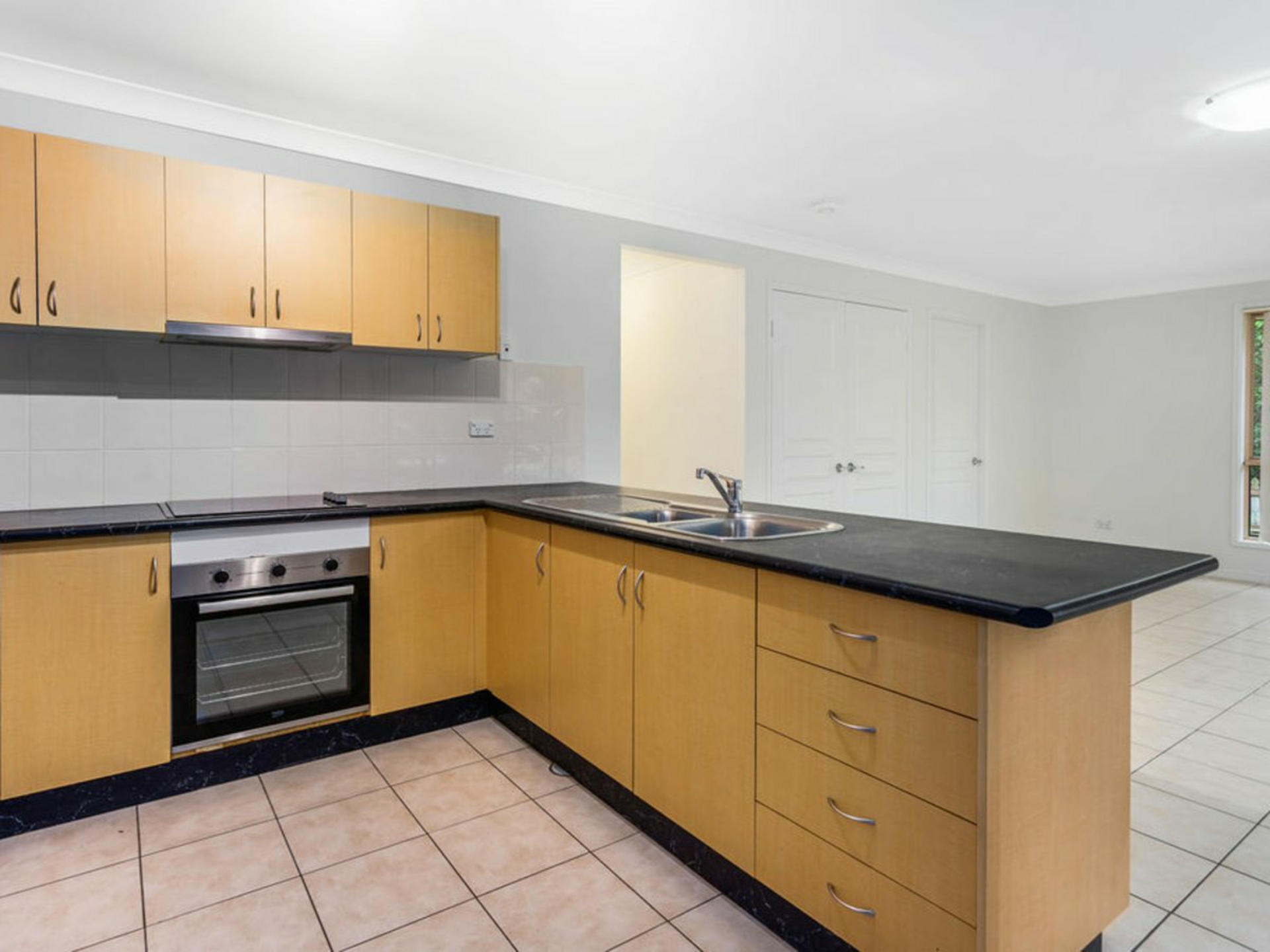 Unit 3/112 Sanctuary Drive, FOREST LAKE