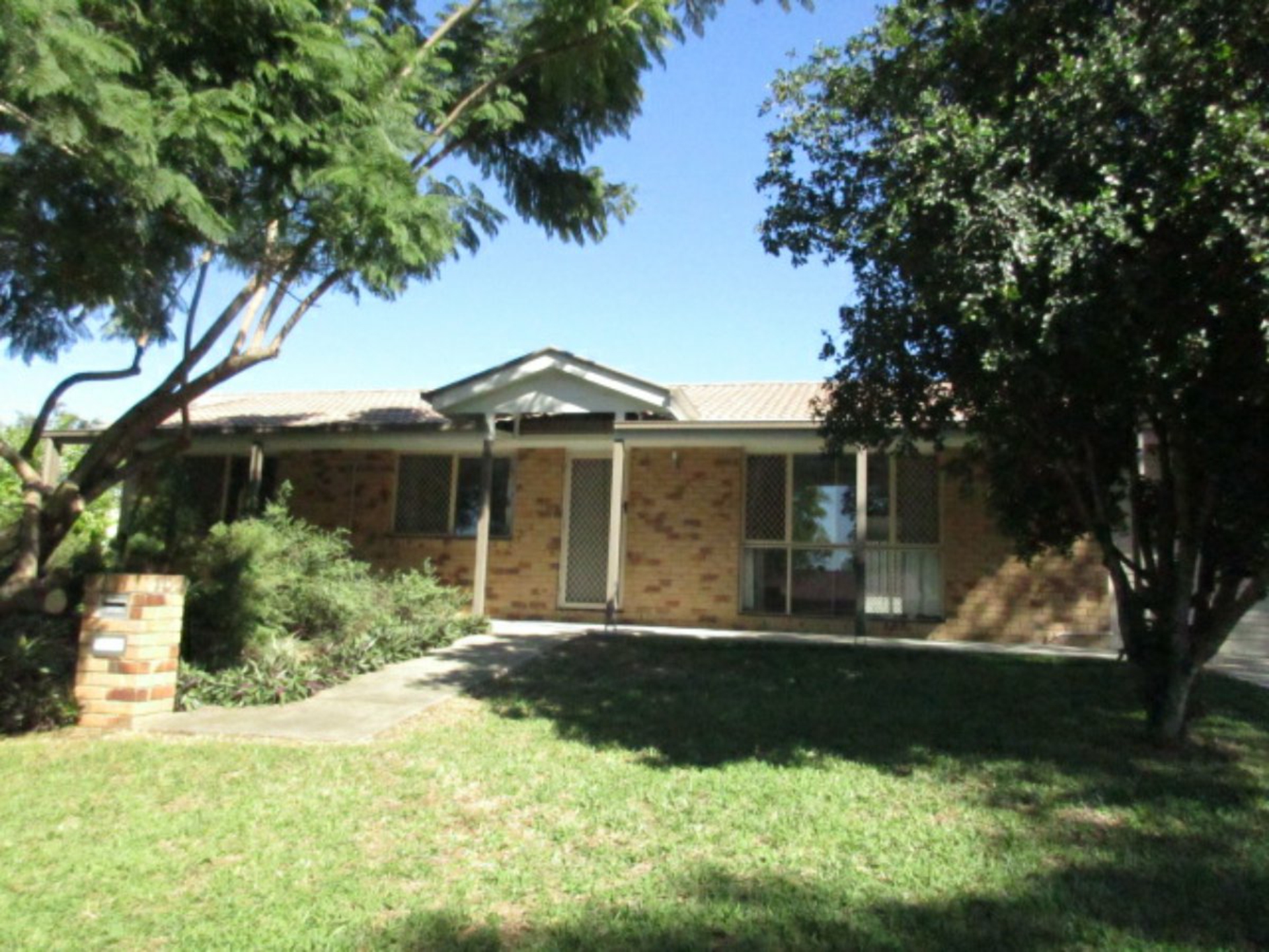 1 Karnak Court, CAMIRA